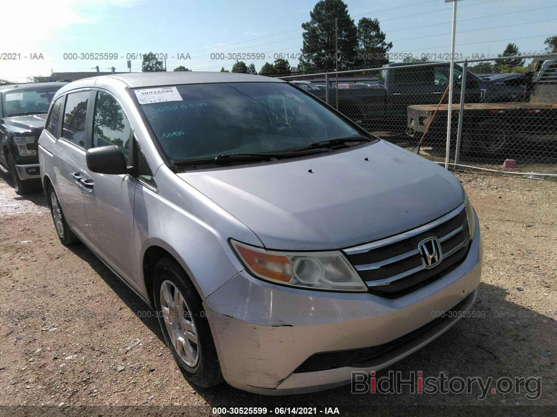 Photo 5FNRL5H2XBB007026 - HONDA ODYSSEY 2011