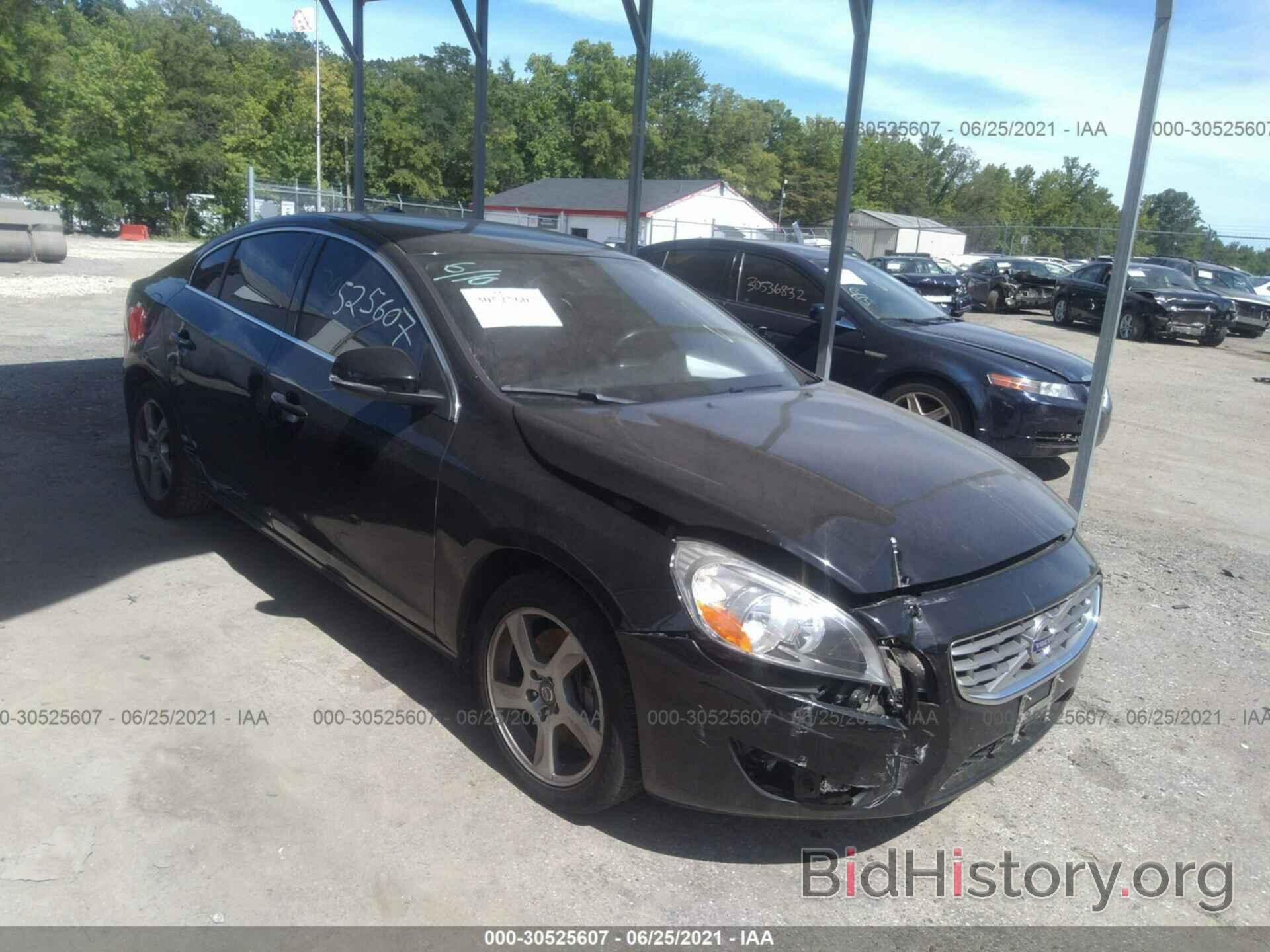 Photo YV1622FS6C2138282 - VOLVO S60 2012