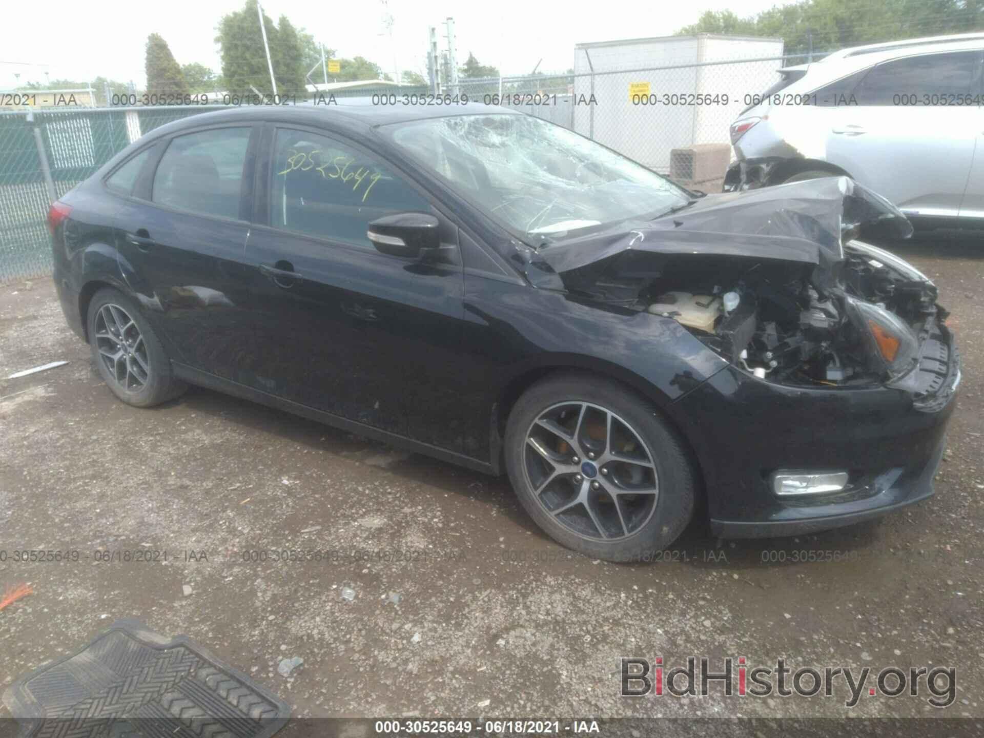 Photo 1FADP3H24HL283281 - FORD FOCUS 2017