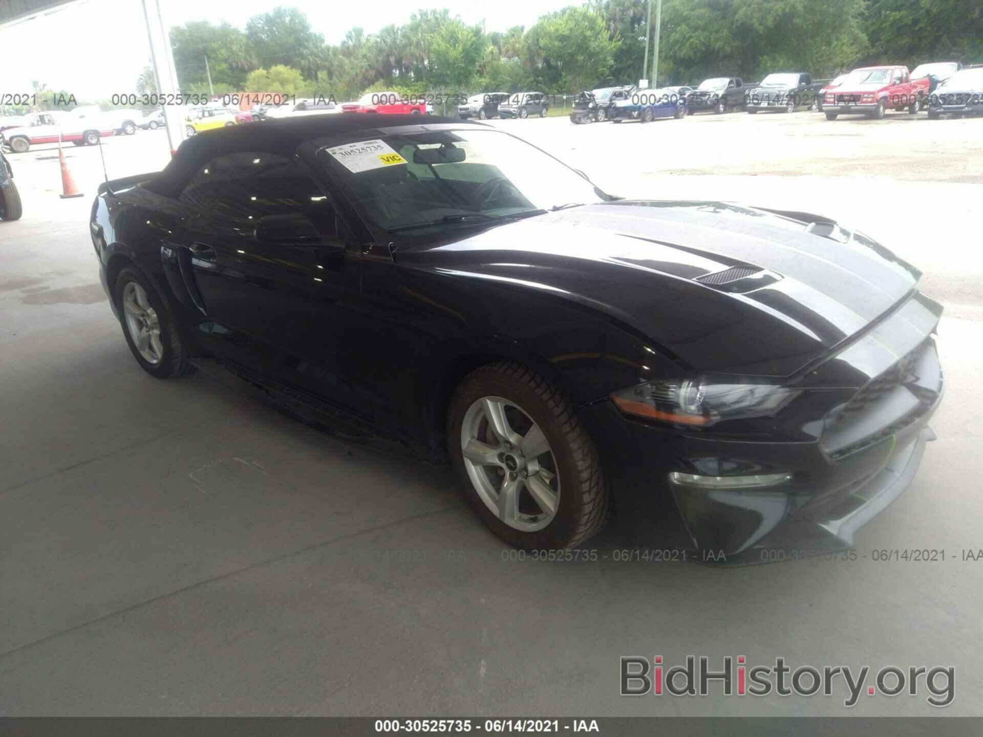 Photo 1FATP8UH9J5171170 - FORD MUSTANG 2018