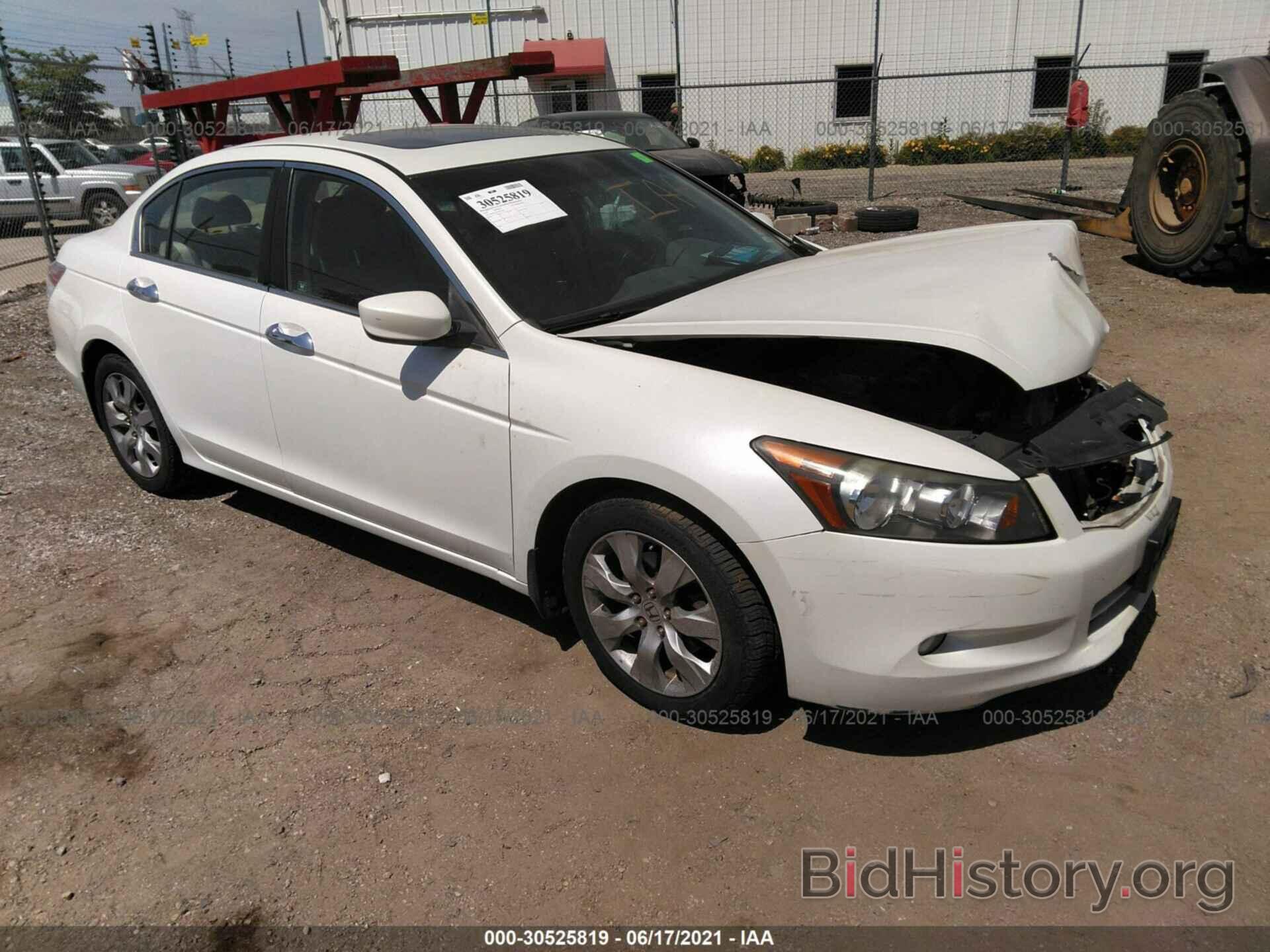 Фотография 5KBCP3F85AB016562 - HONDA ACCORD SDN 2010