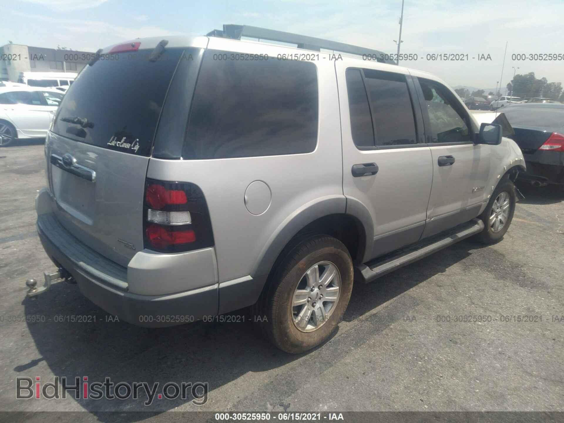 2006 FORD EXPLORER - VIN: 1FMEU63E86UB33817 - Фото 4