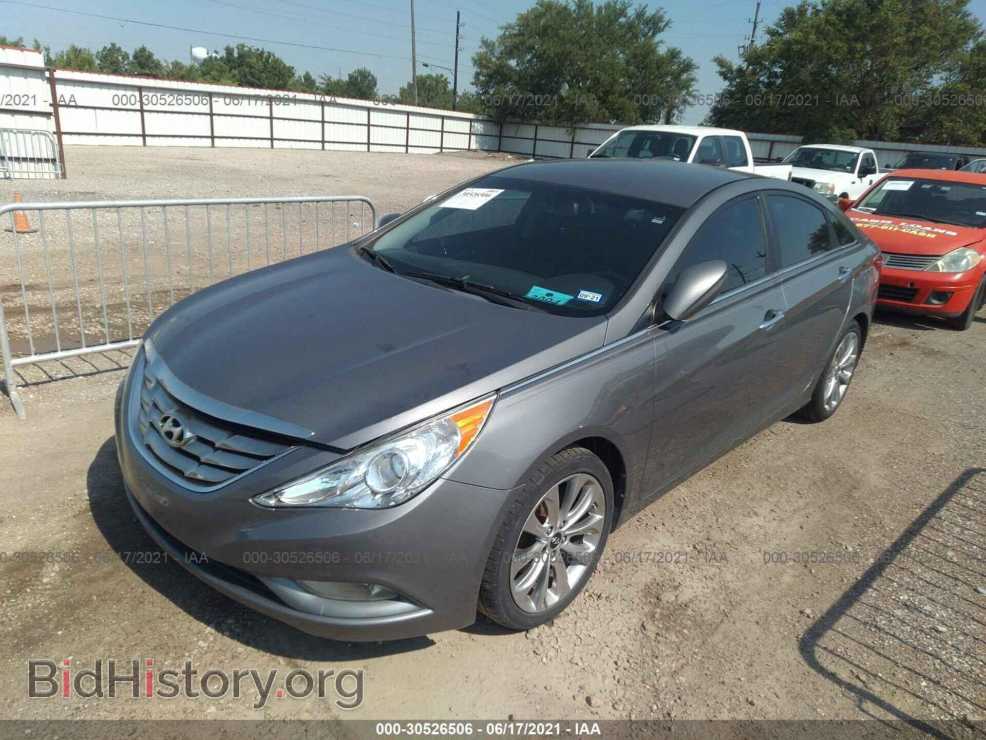 2013 HYUNDAI SONATA - VIN: 5NPEC4AC2DH763594 - Фото 2