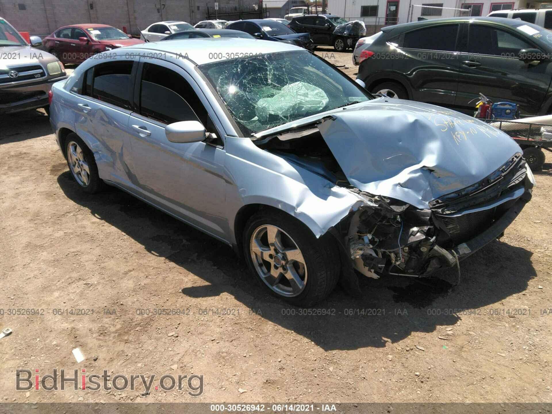 Photo 1C3CCBBG4EN144773 - CHRYSLER 200 2014