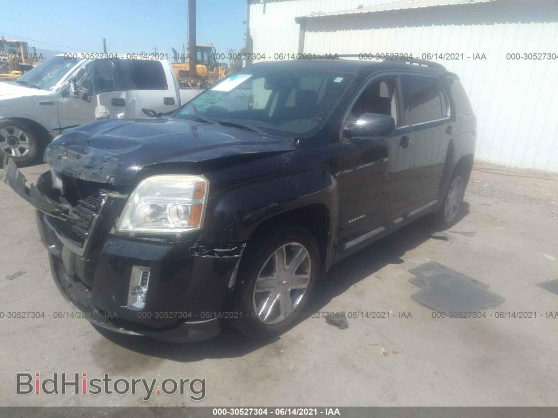 2011 GMC TERRAIN - VIN: 2CTALSEC7B6455579 - Фото 2