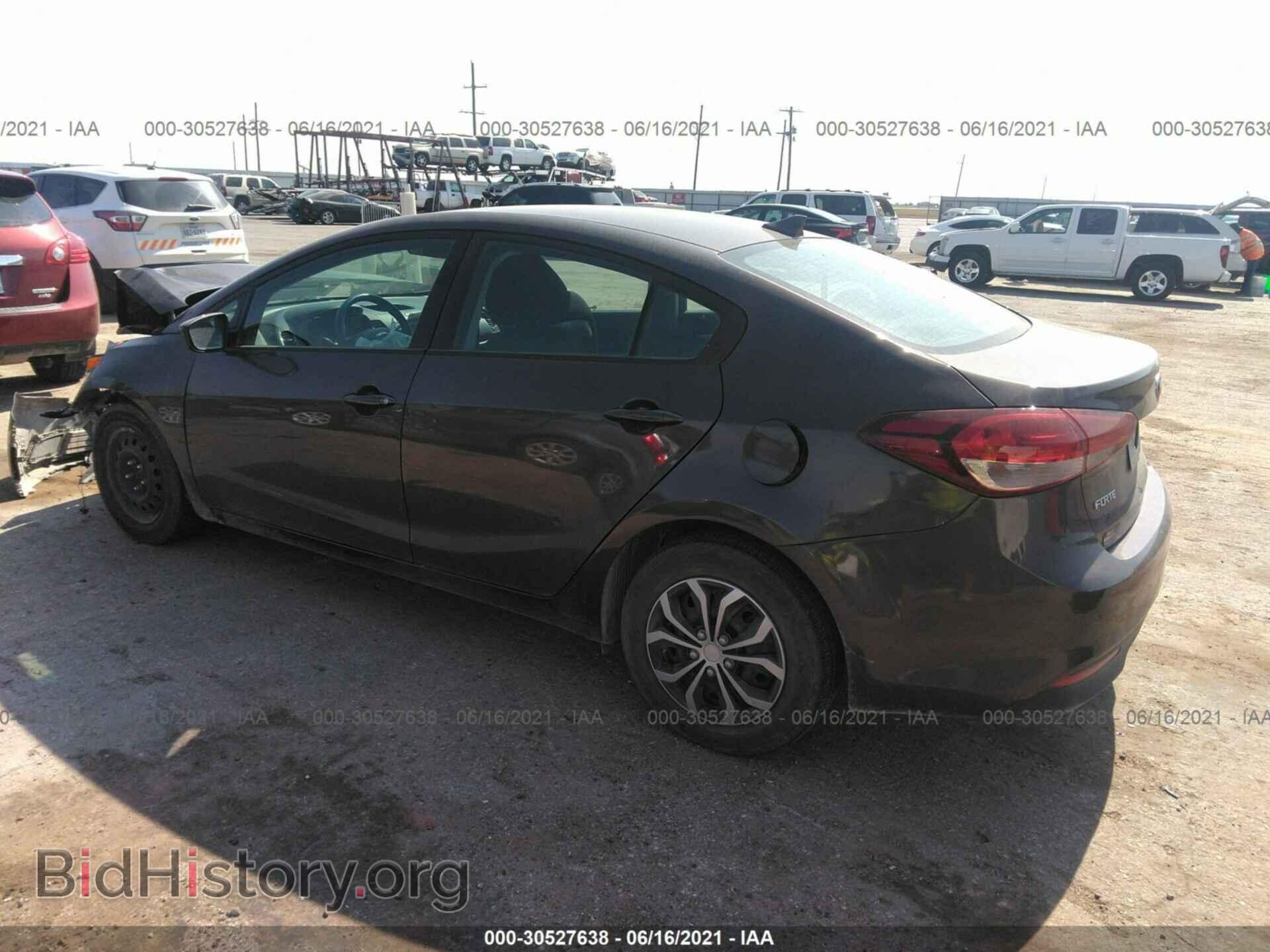 2017 KIA FORTE - VIN: 3KPFK4A73HE140845 - Фото 3