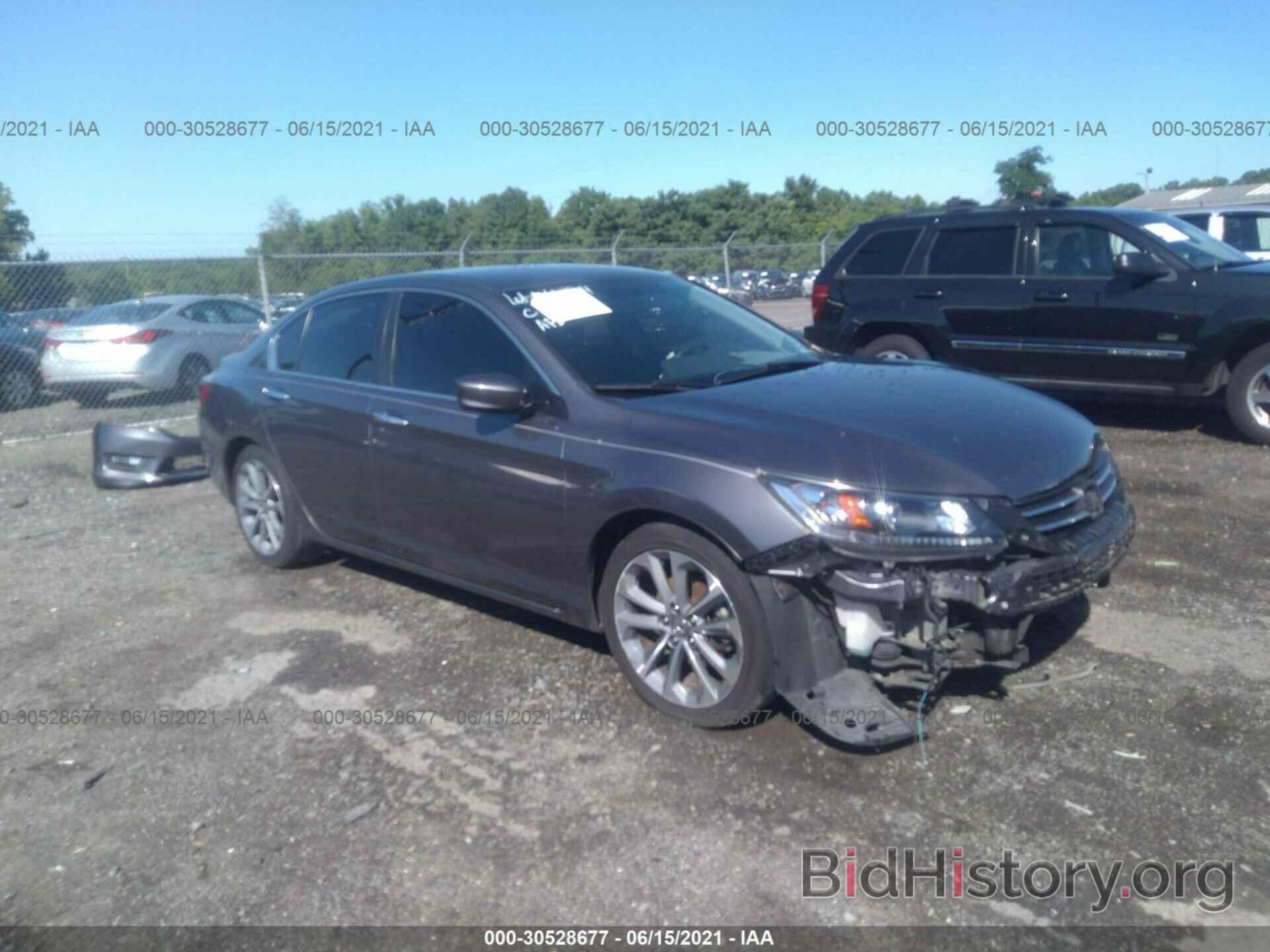 Photo 1HGCR2F54FA212180 - HONDA ACCORD SEDAN 2015