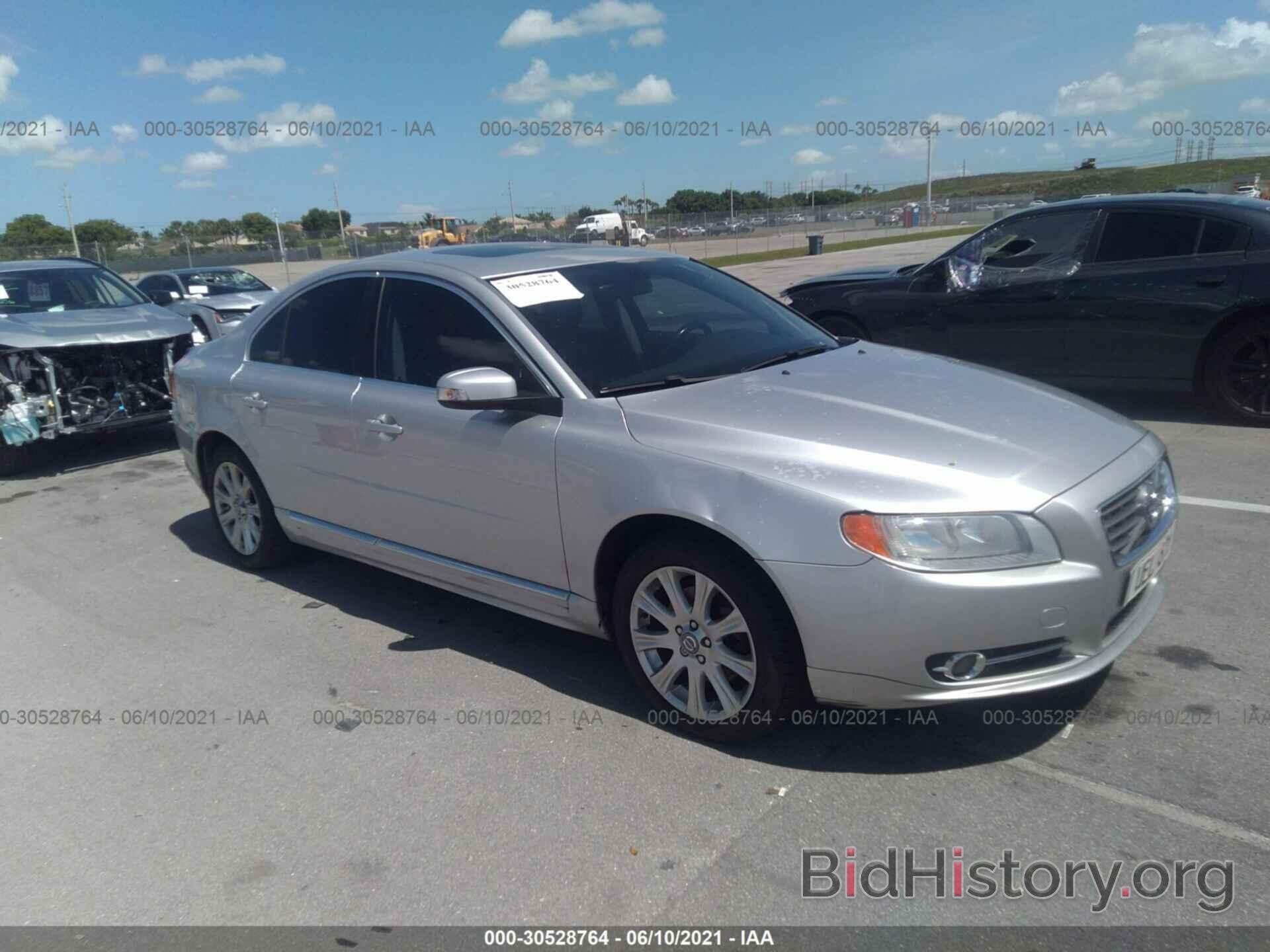 Photo YV1982AS9A1116119 - VOLVO S80 2010