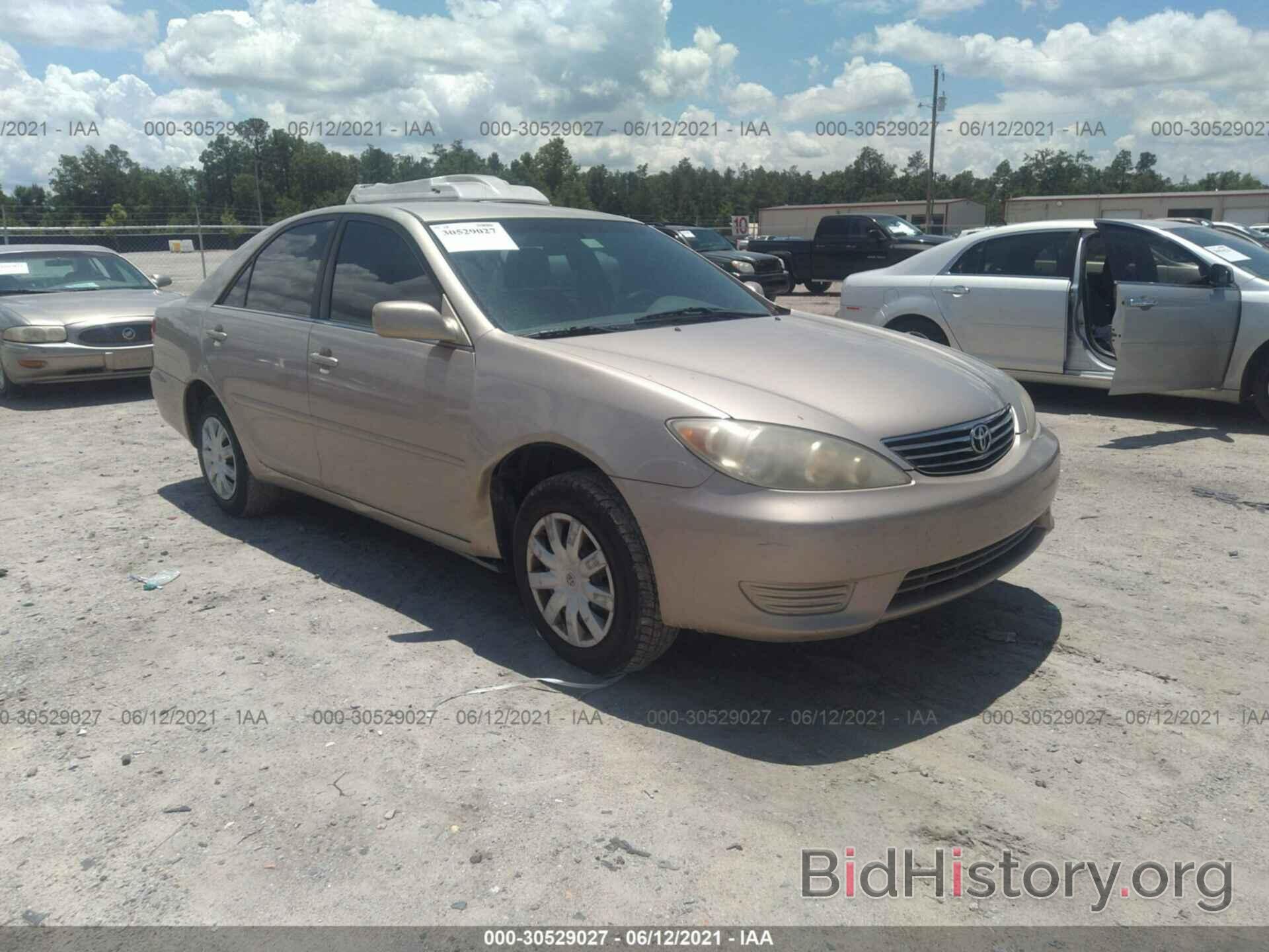 Photo 4T1BE32K16U162386 - TOYOTA CAMRY 2006