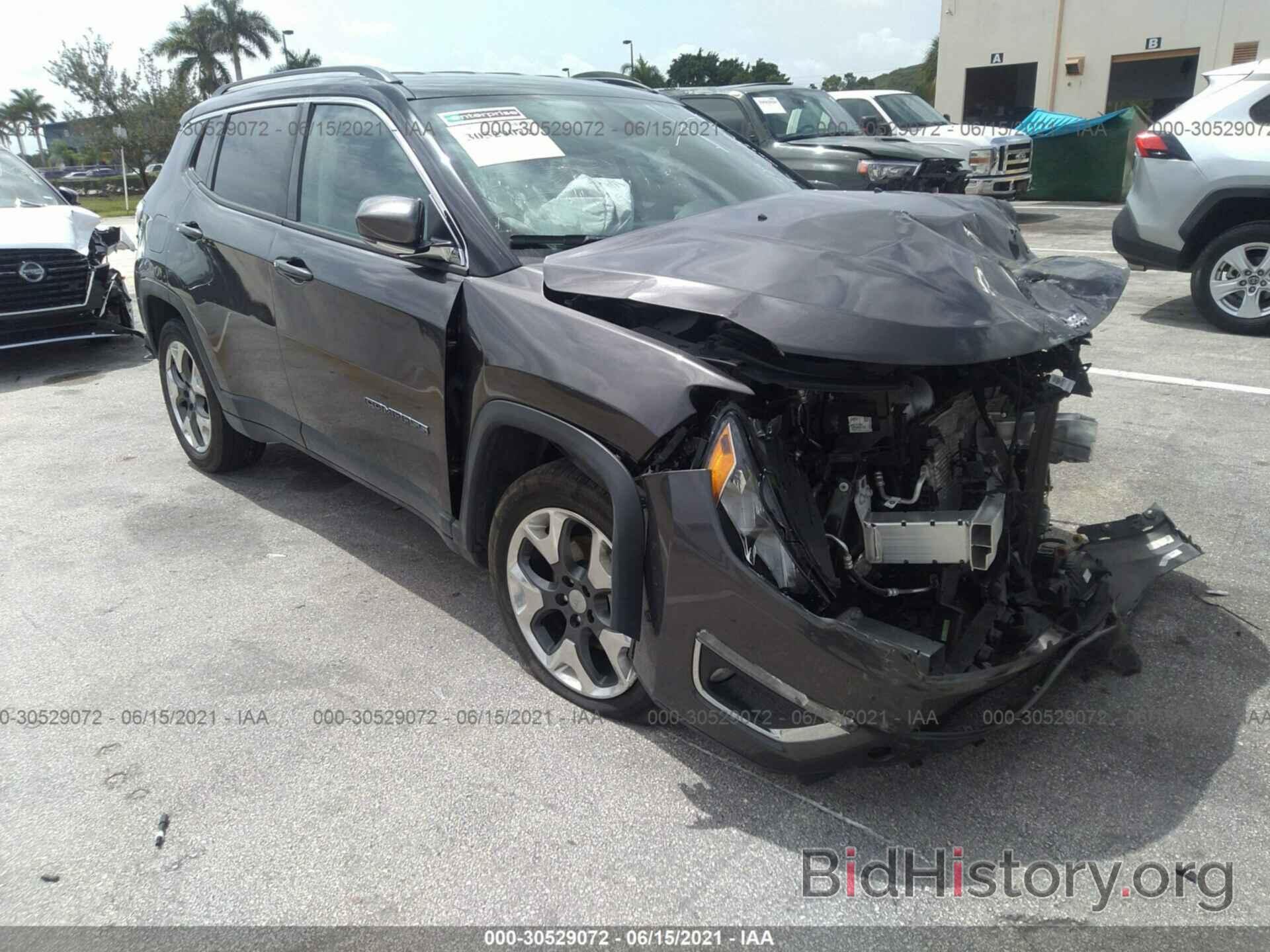 Photo 3C4NJCCB8LT165819 - JEEP COMPASS 2020