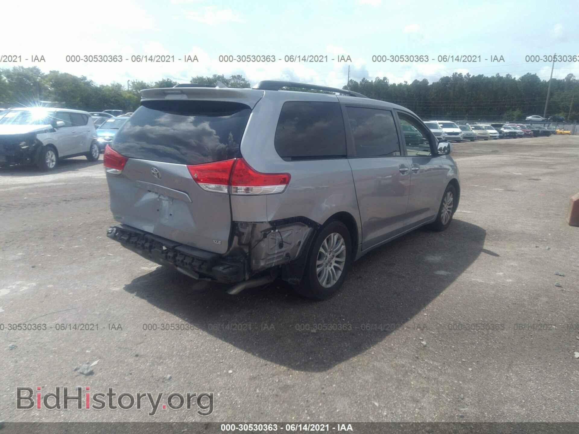 2012 TOYOTA SIENNA - VIN: 5TDYK3DC2CS195992 - Фото 4