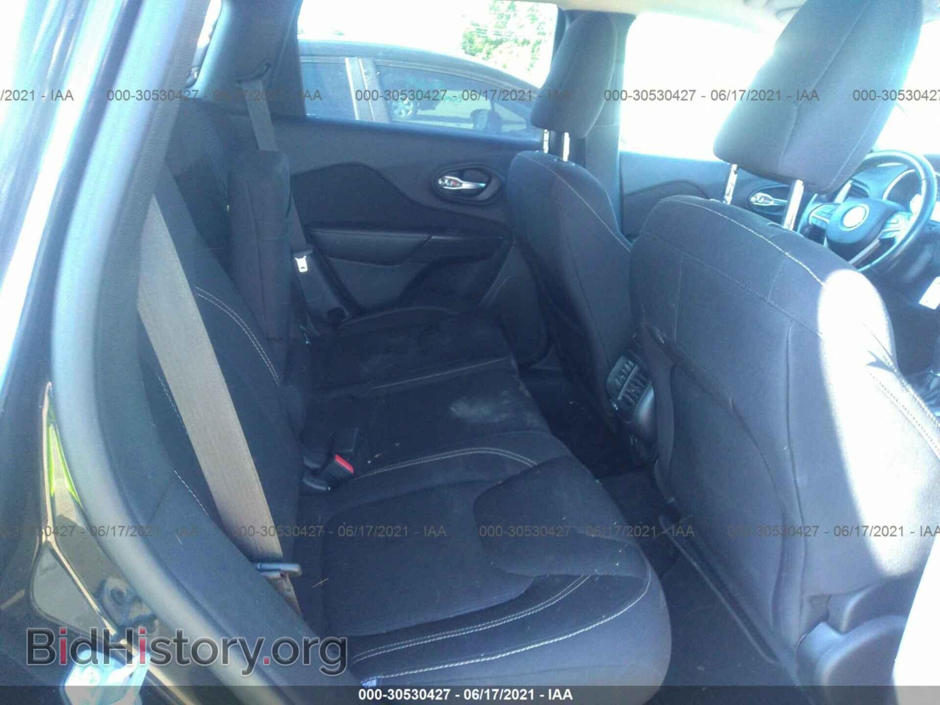 2016 JEEP CHEROKEE - VIN: 1C4PJMCS5GW148703 - Фото 8