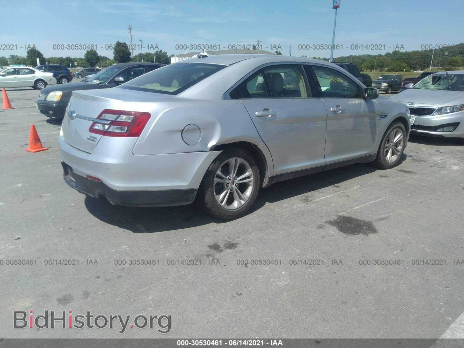 2018 FORD TAURUS - VIN: 1FAHP2E83JG126019 - Photo 4