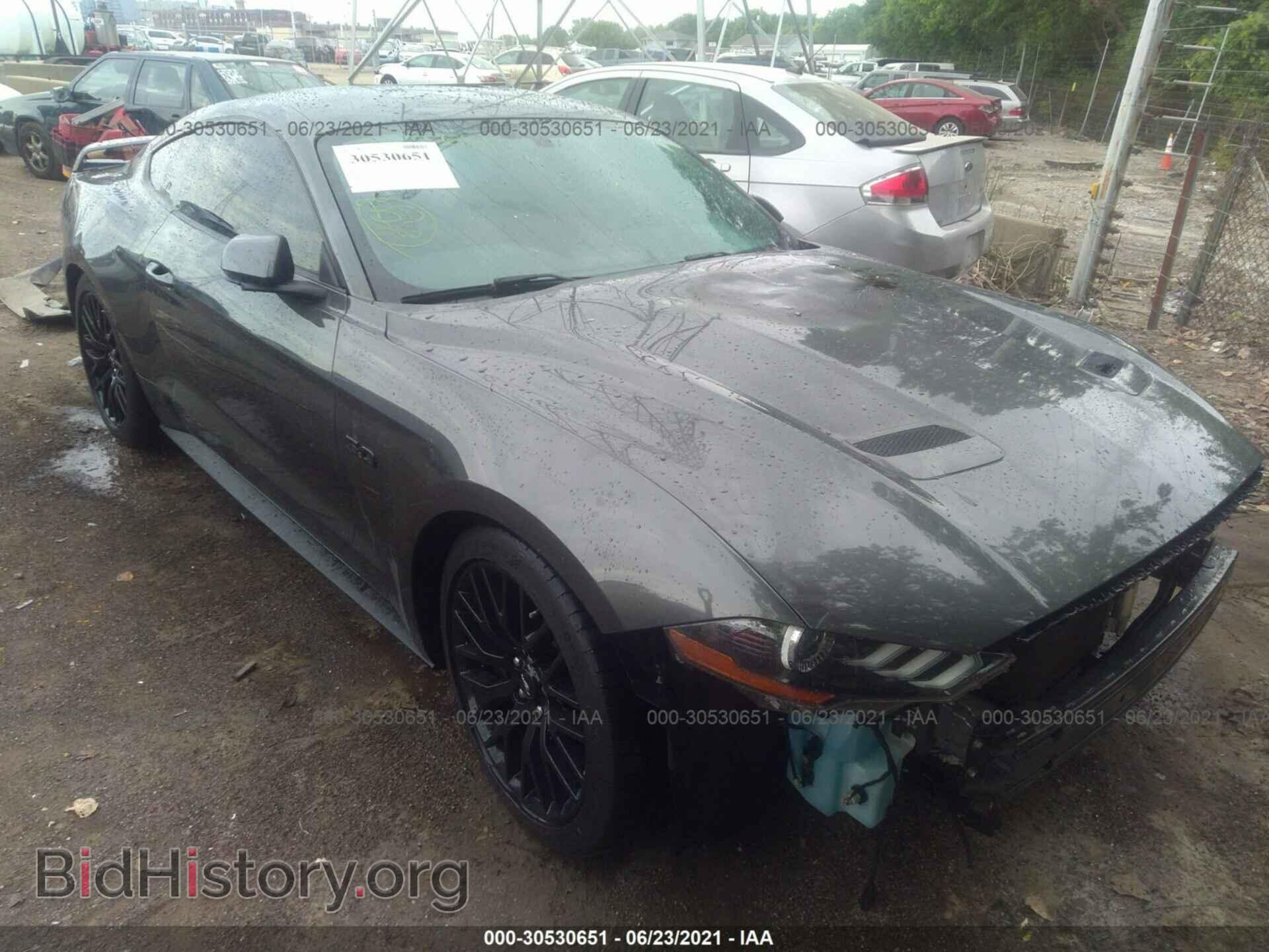 Photo 1FA6P8CF0J5106723 - FORD MUSTANG 2018