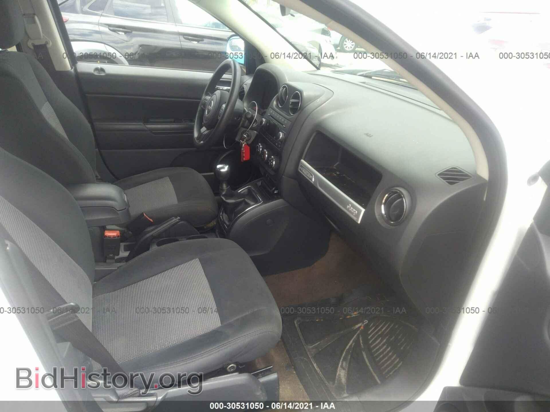 2014 JEEP COMPASS - VIN: 1C4NJCBA9ED723162 - Photo 5