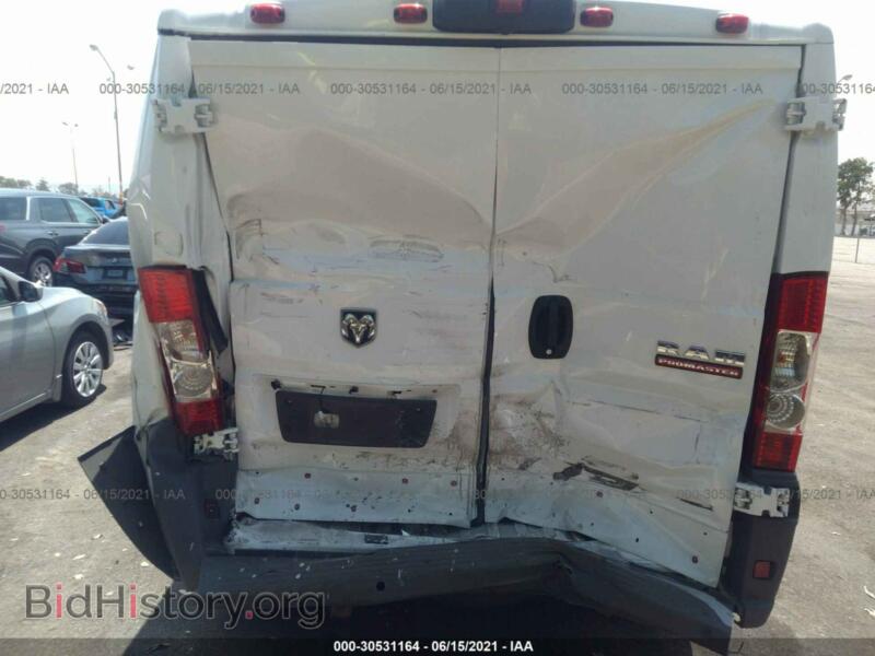 2018 RAM PROMASTER CARGO VAN (VIN 3C6TRVAG2JE159372) — photo 6 of 11