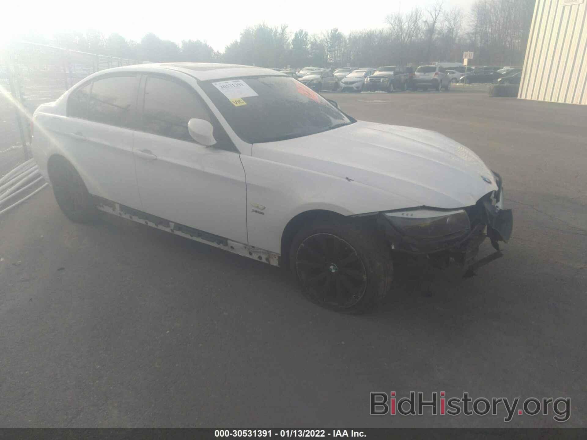 Photo WBAPK5C53BA661593 - BMW 3 SERIES 2011