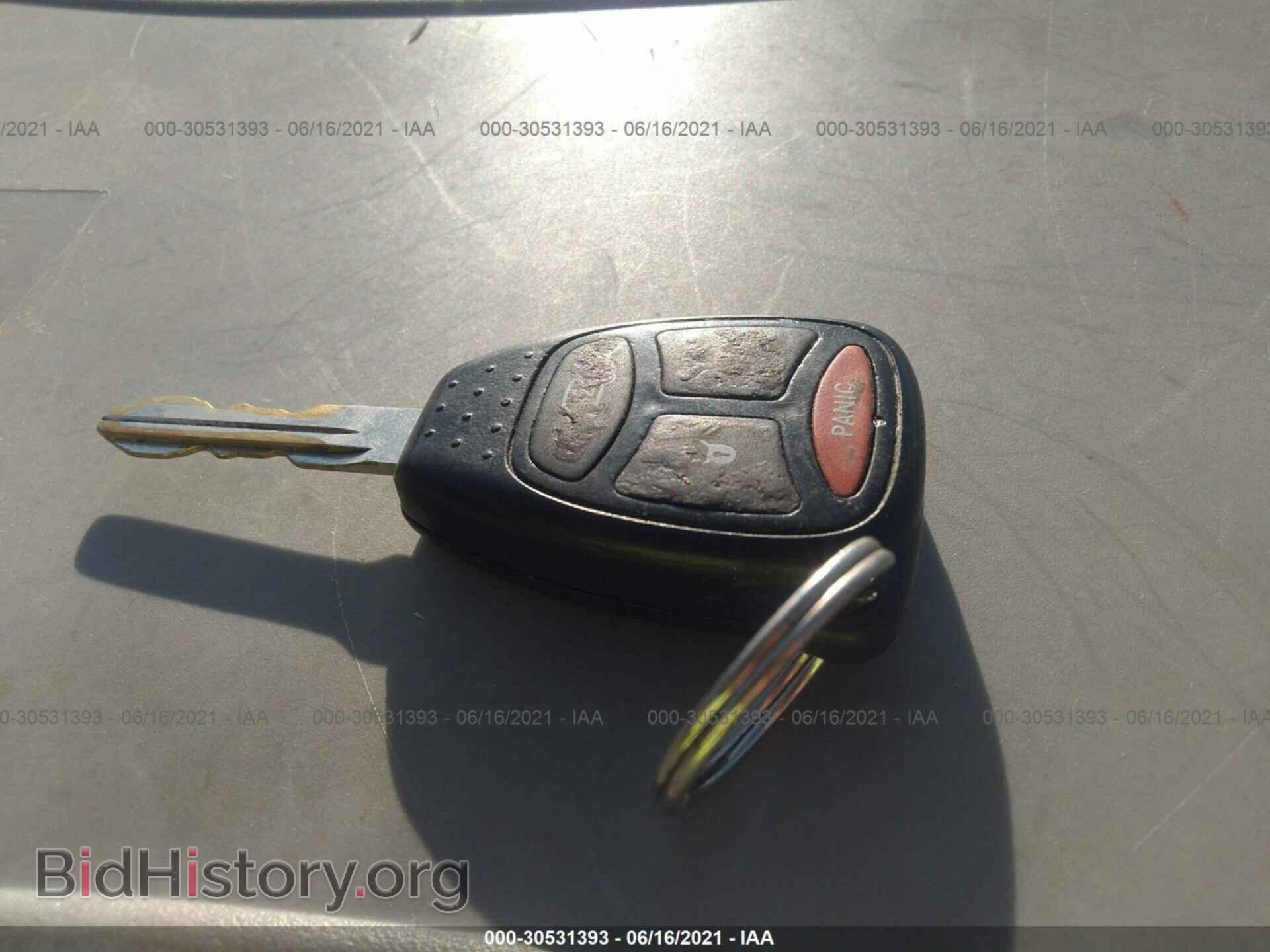 2007 CHRYSLER 300 - VIN: 2C3KA43R97H604292 - Фото 11