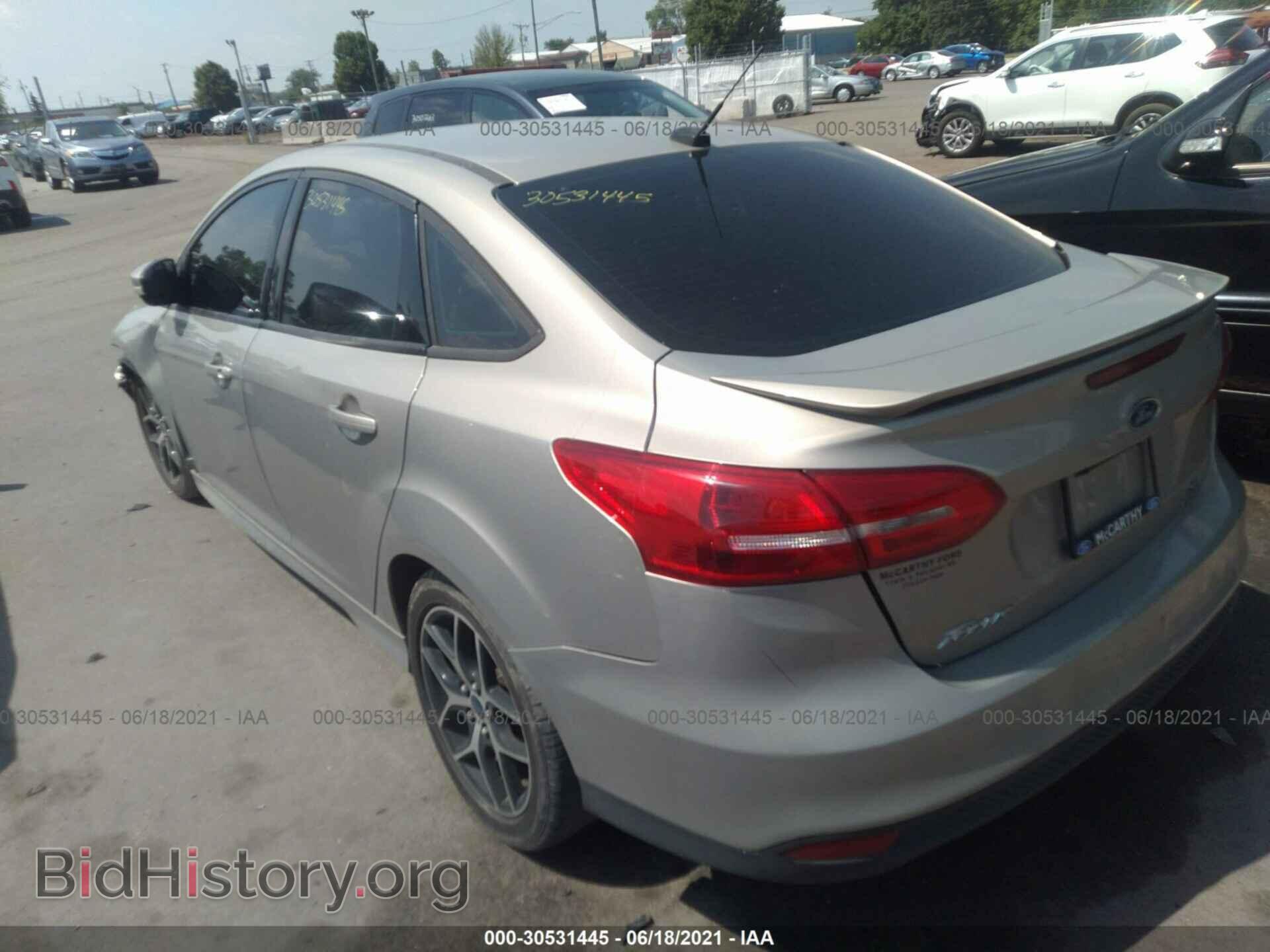 2016 FORD FOCUS - VIN: 1FADP3F21GL237117 - Фото 3