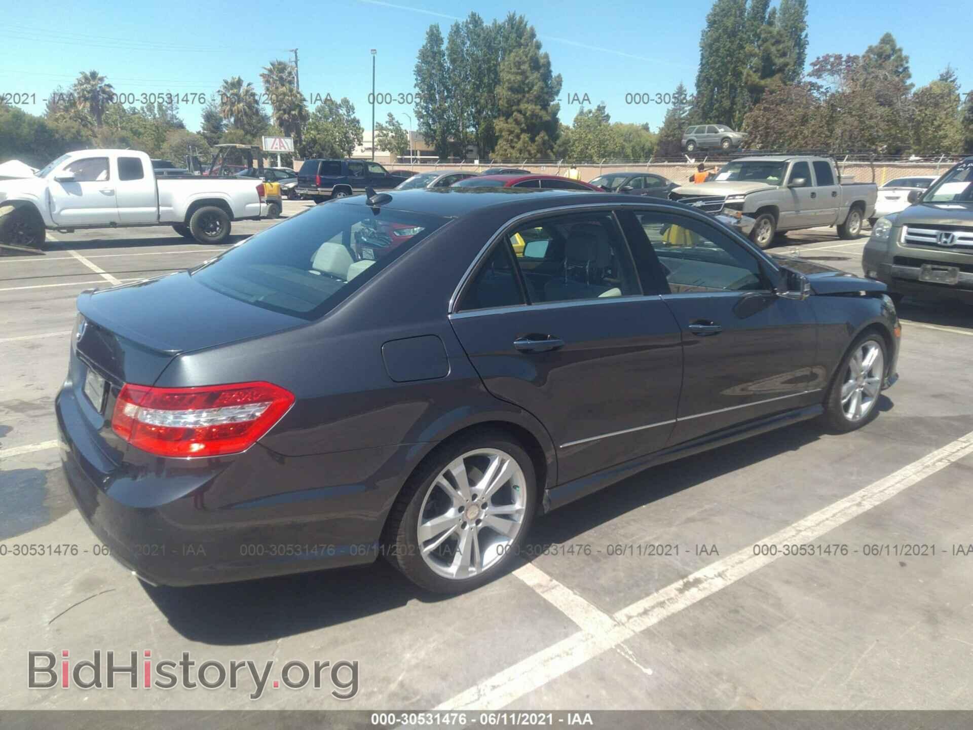 2013 MERCEDES-BENZ E-CLASS - VIN: WDDHF5KB2DA692958 - Фото 4