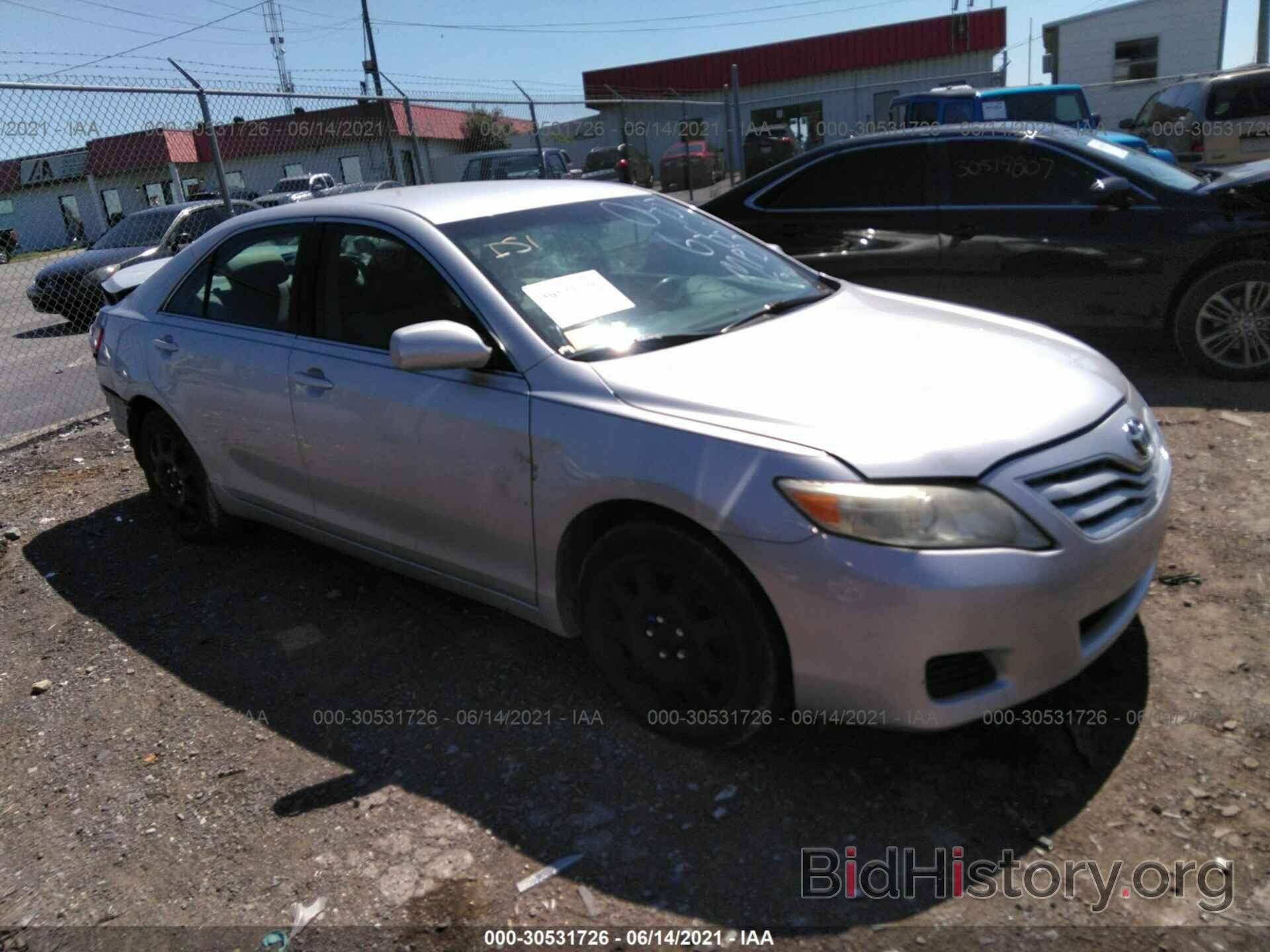 Photo 4T4BF3EK2AR040451 - TOYOTA CAMRY 2010