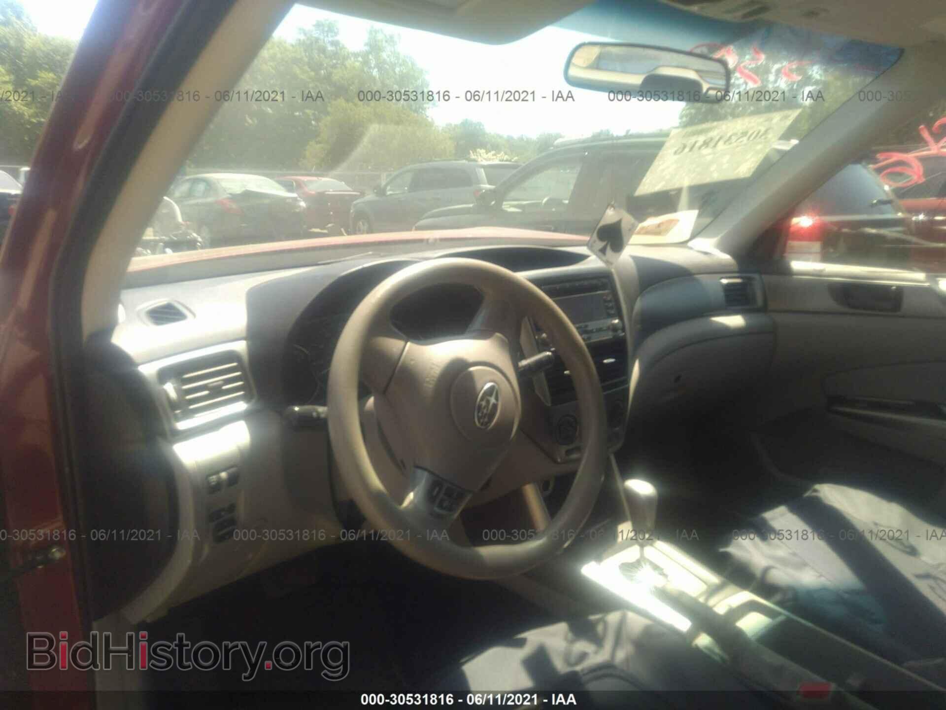 2011 SUBARU FORESTER - VIN: JF2SHABCXBH772400 - Фото 5