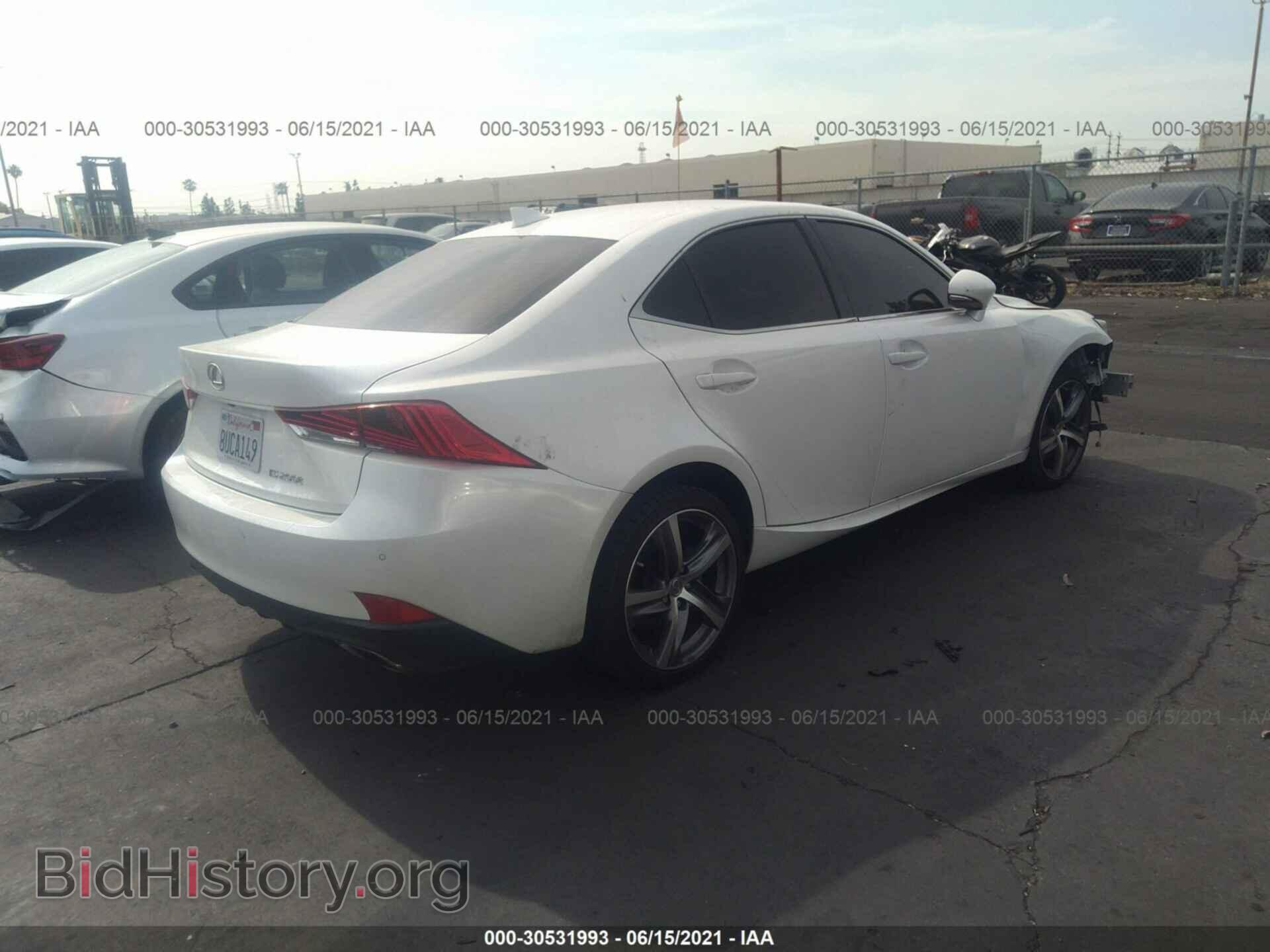 2017 LEXUS IS - VIN: JTHBA1D20H5061210 - Фото 4