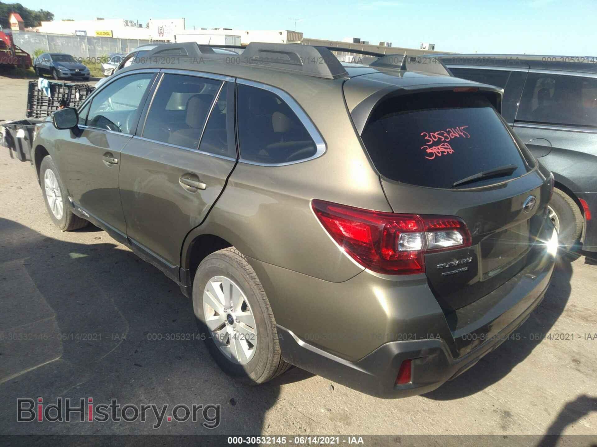 2019 SUBARU OUTBACK - VIN: 4S4BSAFC0K3365754 - Фото 3