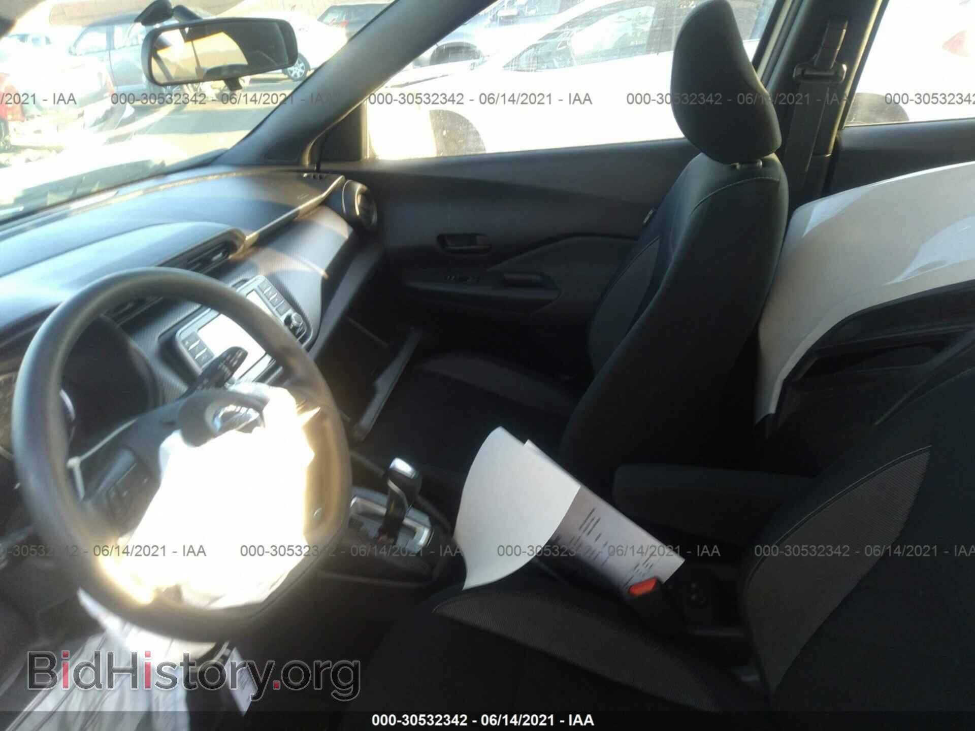 2019 NISSAN KICKS - VIN: 3N1CP5CU3KL478541 - Фото 5