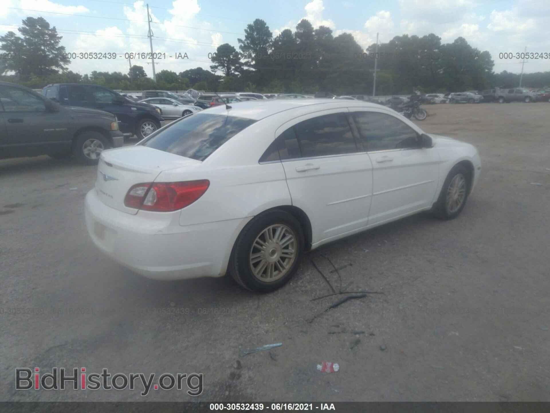 2007 CHRYSLER SEBRING SDN - VIN: 1C3LC46K77N505636 - Фото 4