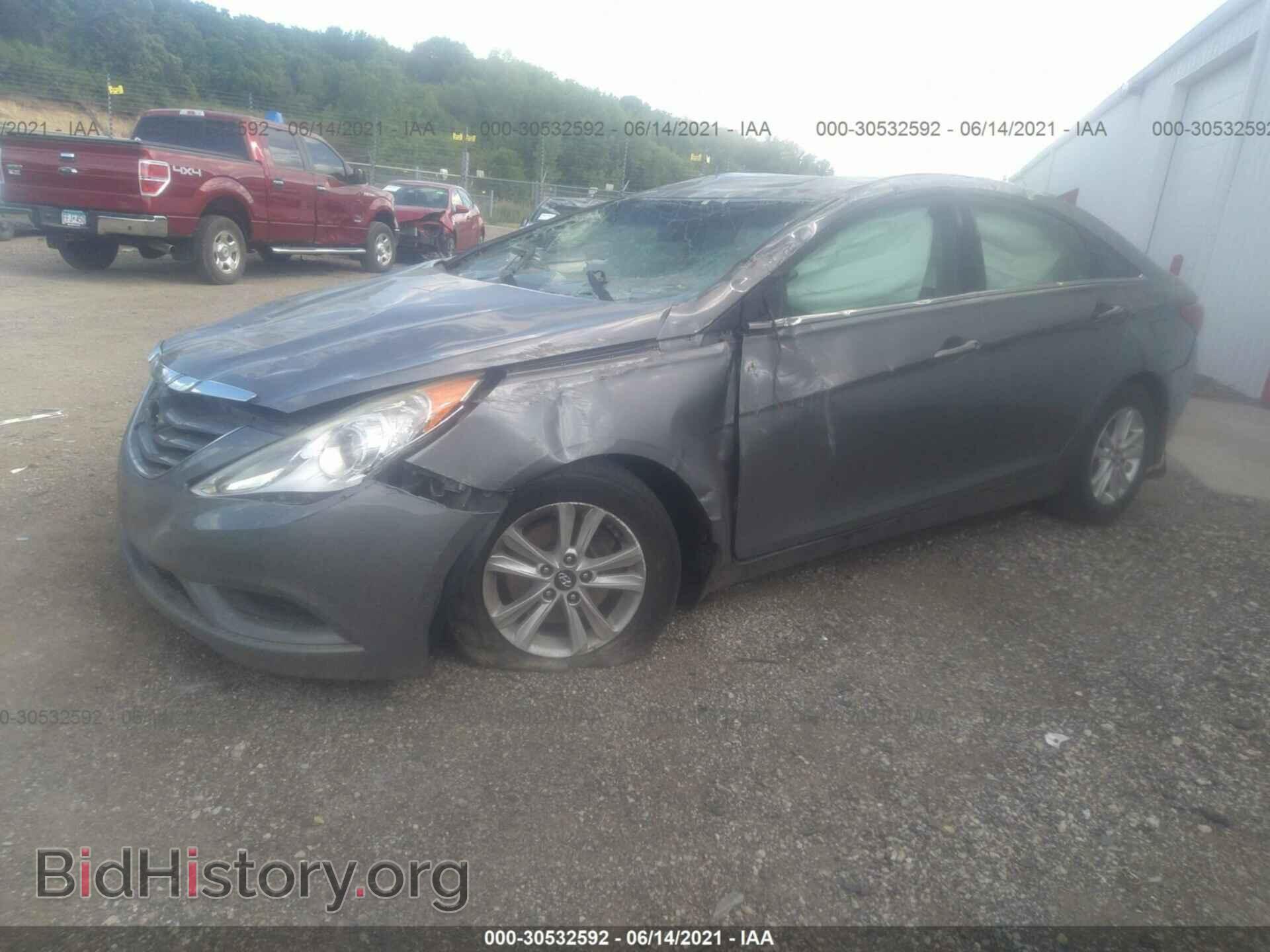 2012 HYUNDAI SONATA - VIN: 5NPEB4AC6CH476373 - Фото 2