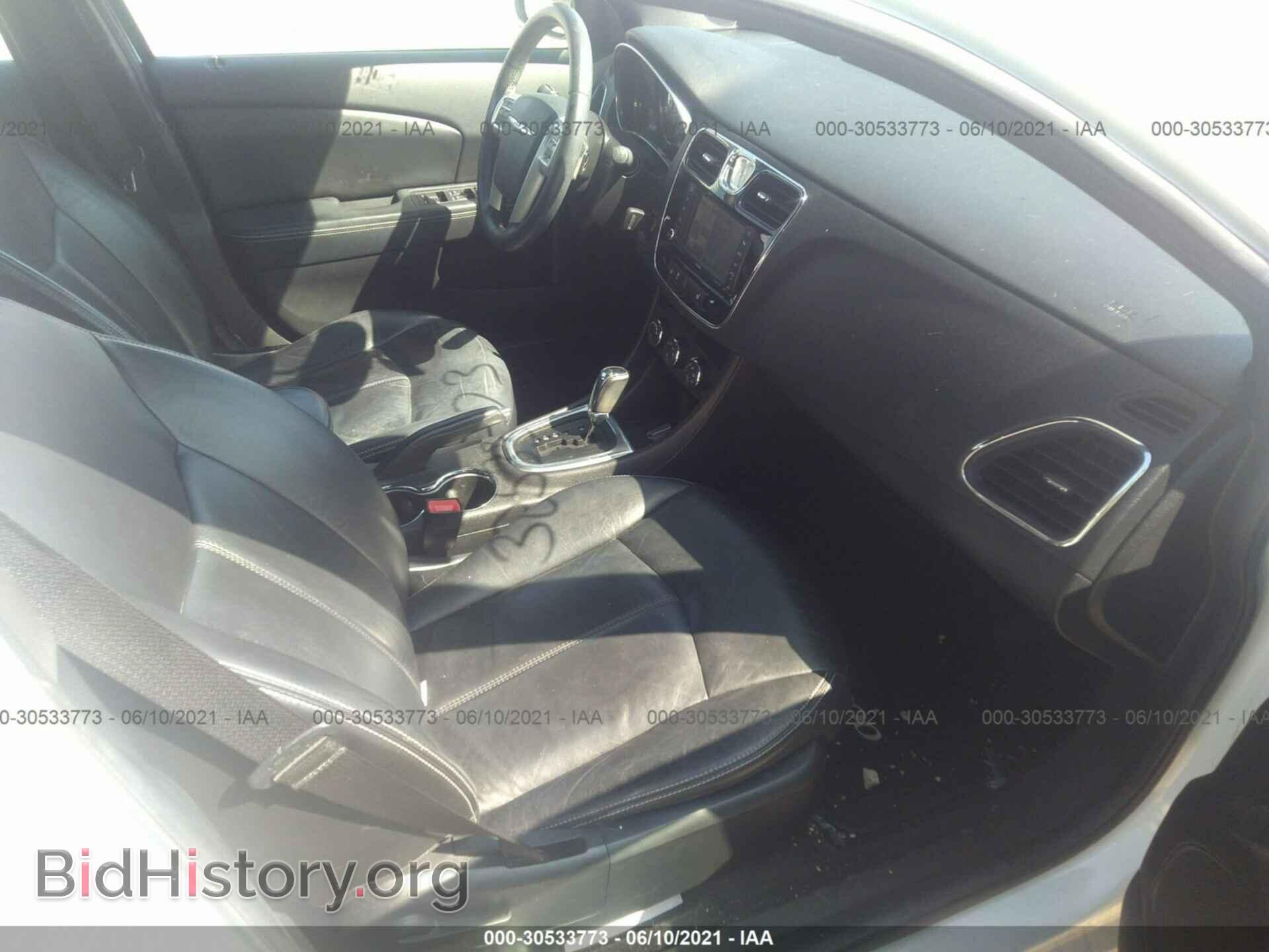 2012 CHRYSLER 200 - VIN: 1C3CCBCB1CN306486 - Фото 5