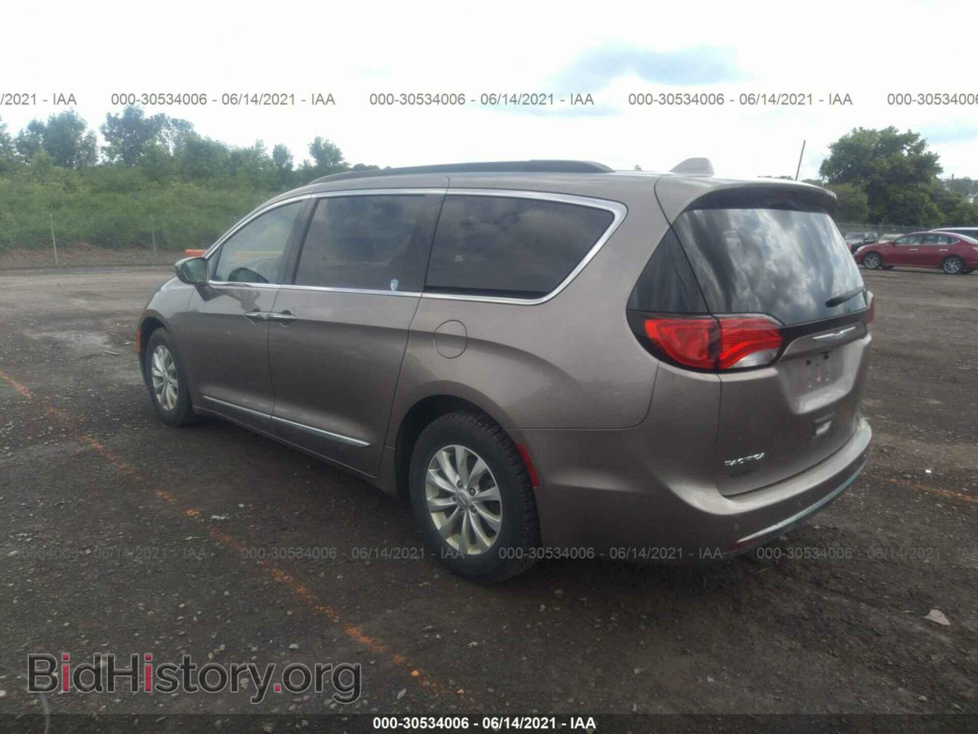 2017 CHRYSLER PACIFICA - VIN: 2C4RC1BGXHR720650 - Photo 3