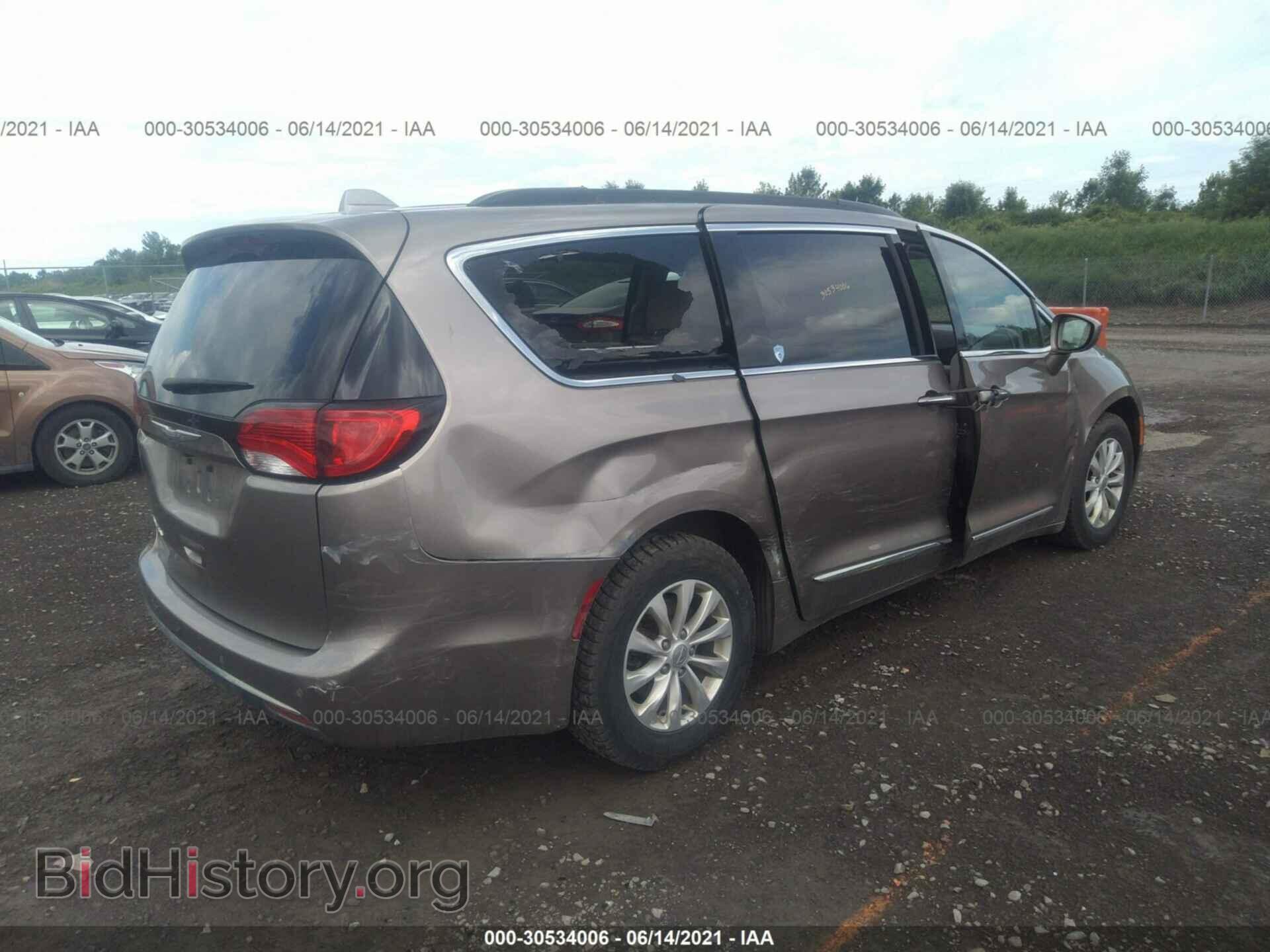 2017 CHRYSLER PACIFICA - VIN: 2C4RC1BGXHR720650 - Photo 4
