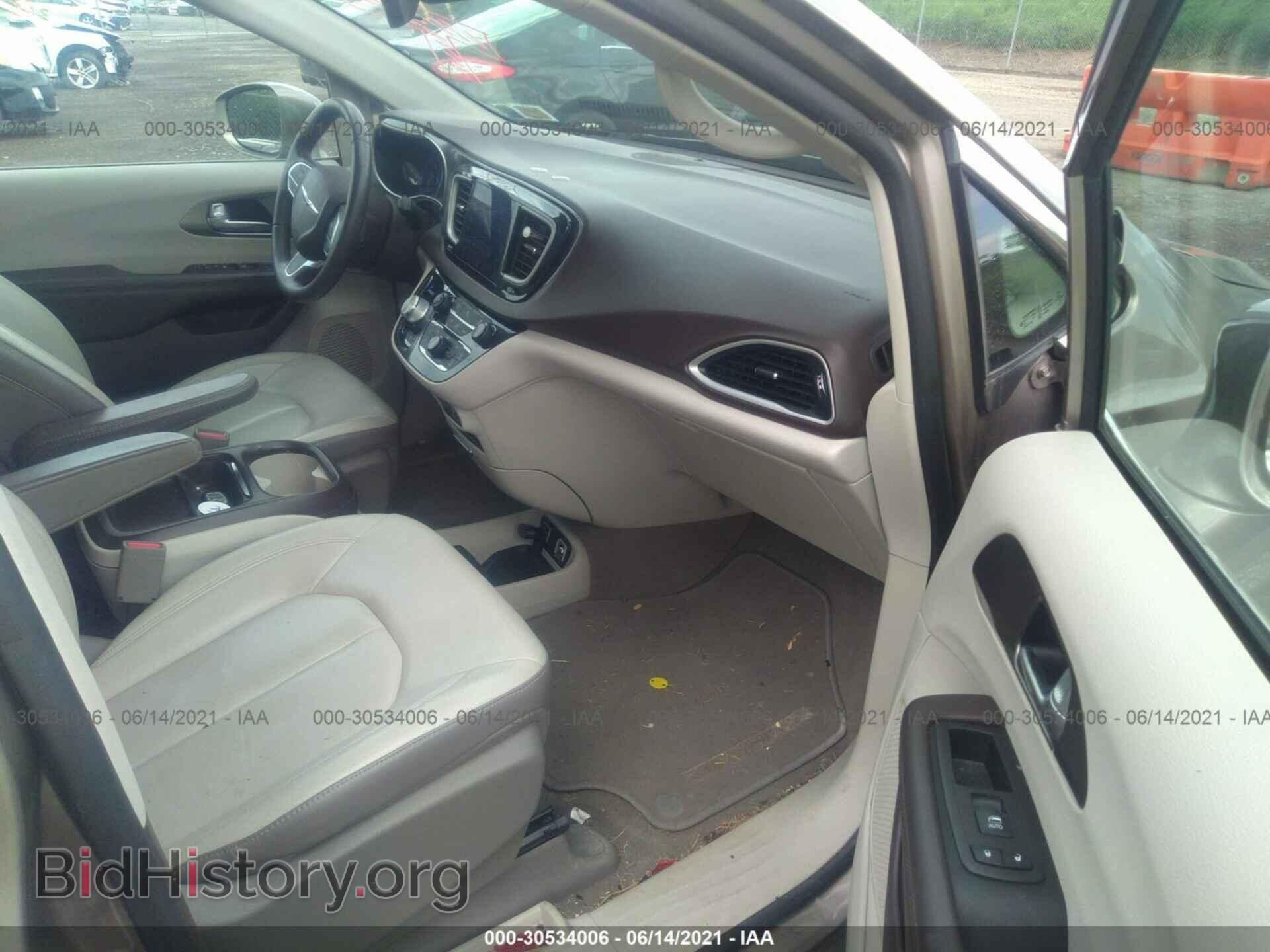 2017 CHRYSLER PACIFICA - VIN: 2C4RC1BGXHR720650 - Photo 5