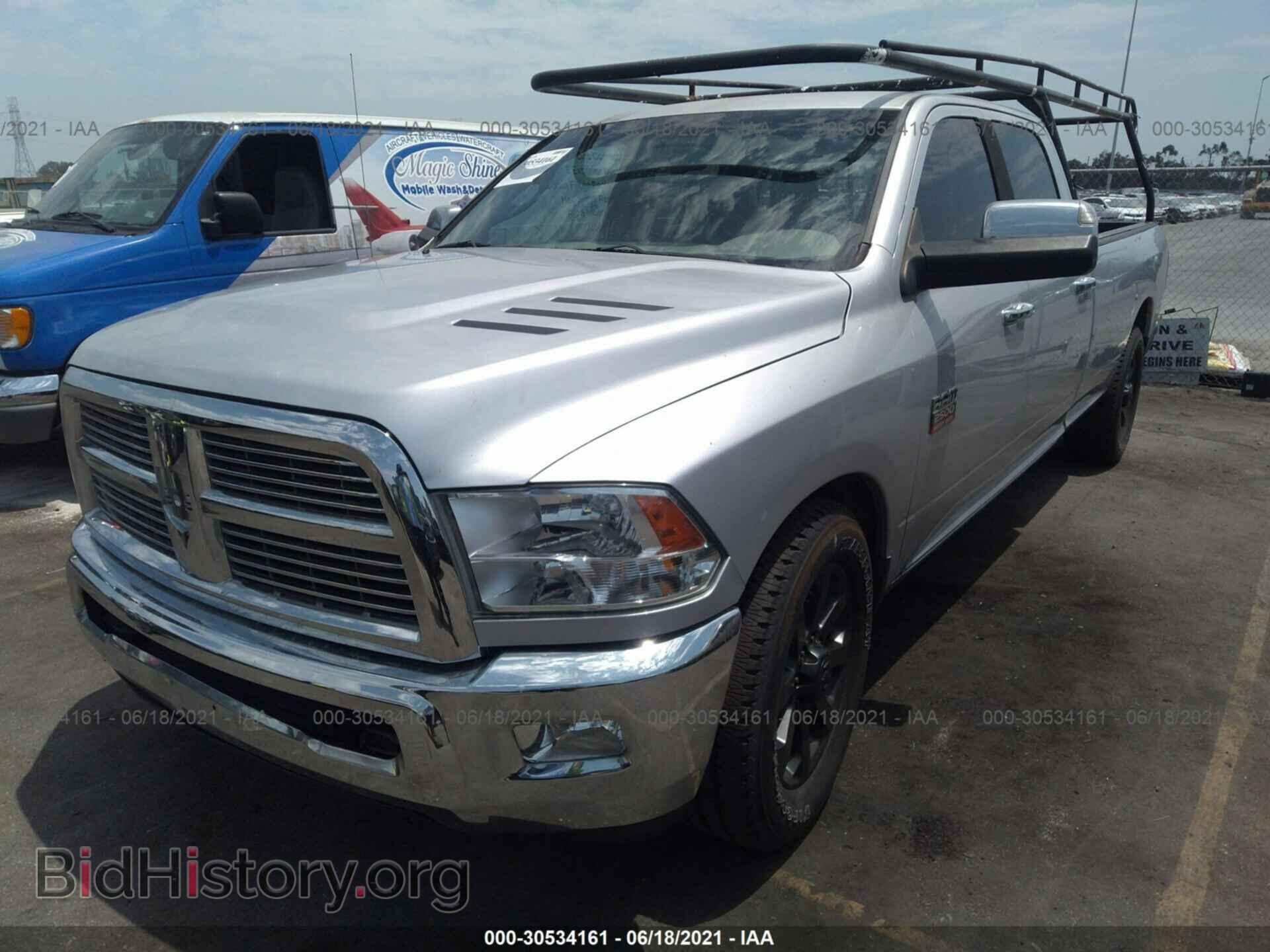 2011 RAM 2500 - VIN: 3D7TP2CT5BG598360 - Фото 2