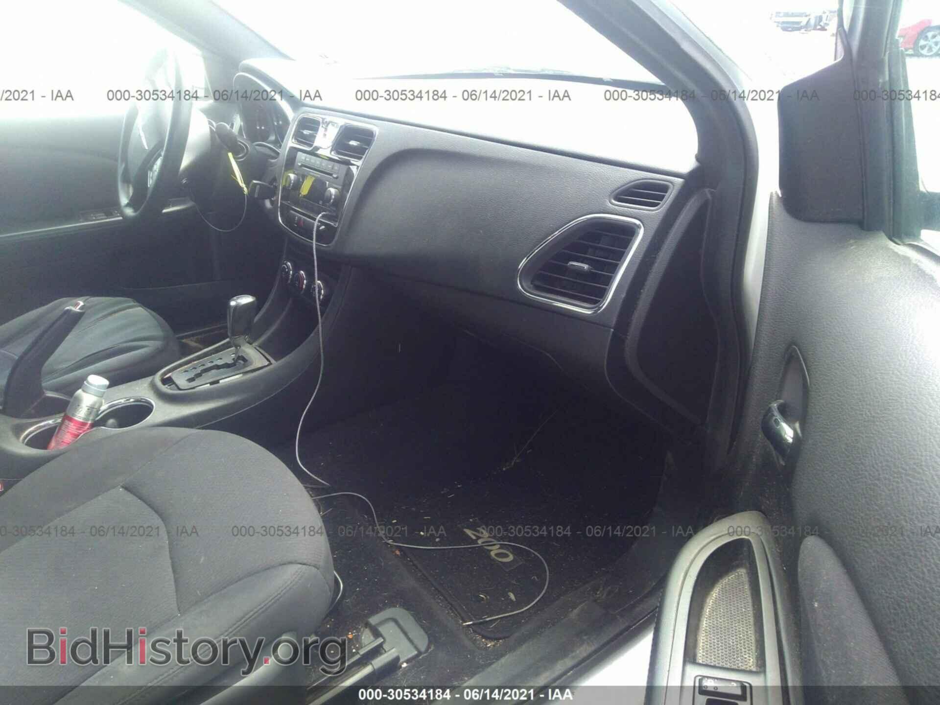 2013 CHRYSLER 200 - VIN: 1C3CCBAB4DN670602 - Photo 5