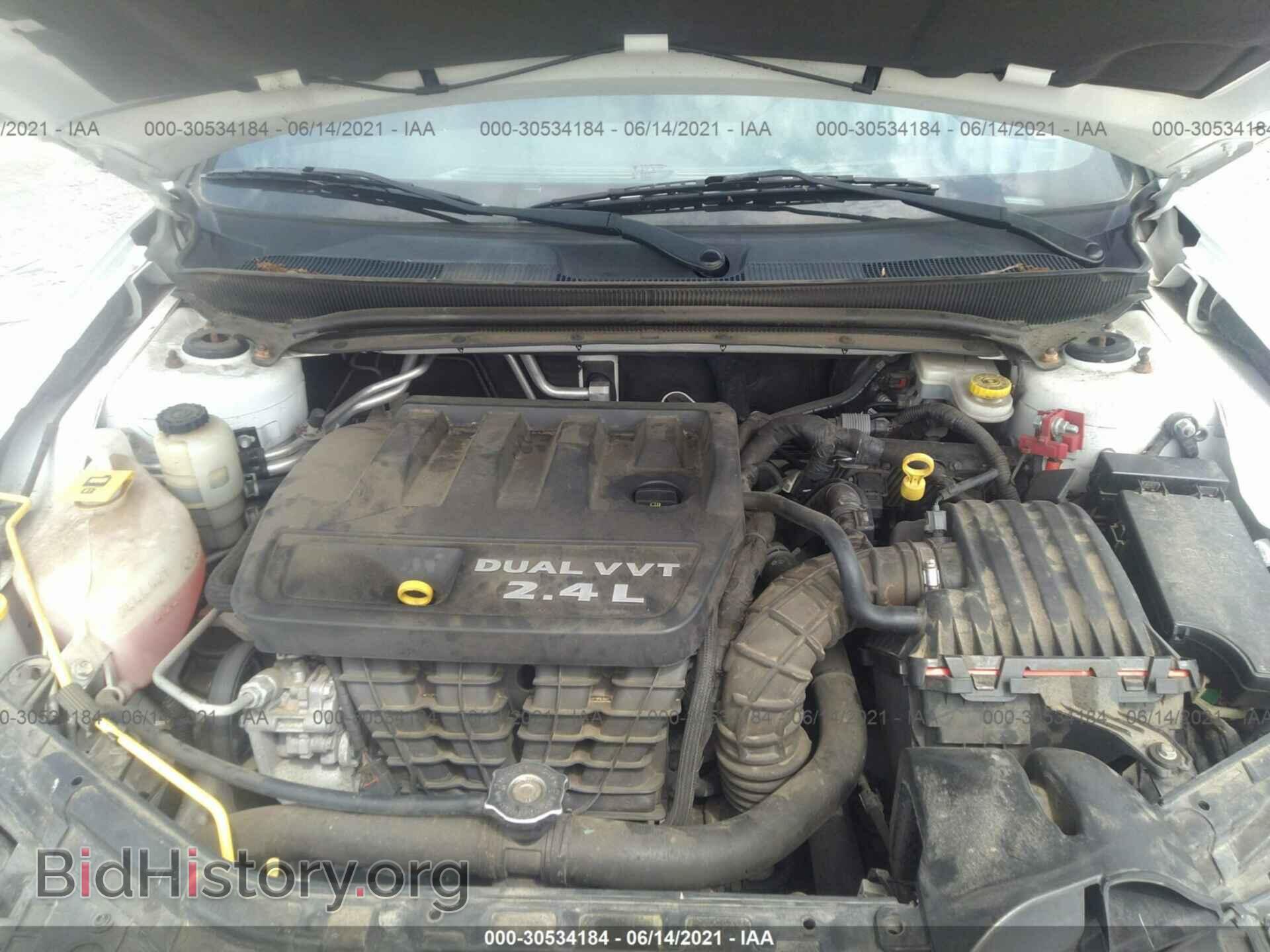 2013 CHRYSLER 200 - VIN: 1C3CCBAB4DN670602 - Photo 10
