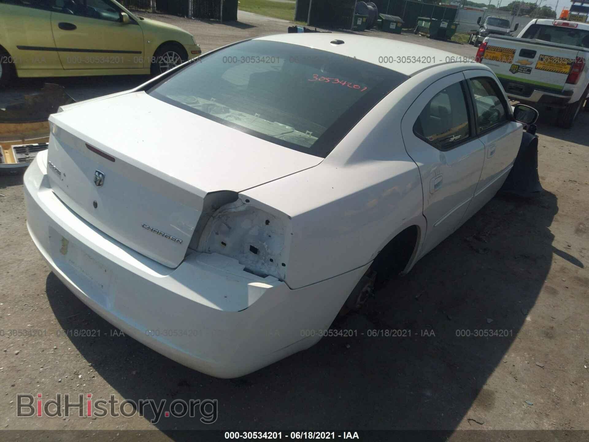 2010 DODGE CHARGER - VIN: 2B3CA3CV7AH127653 - Photo 4