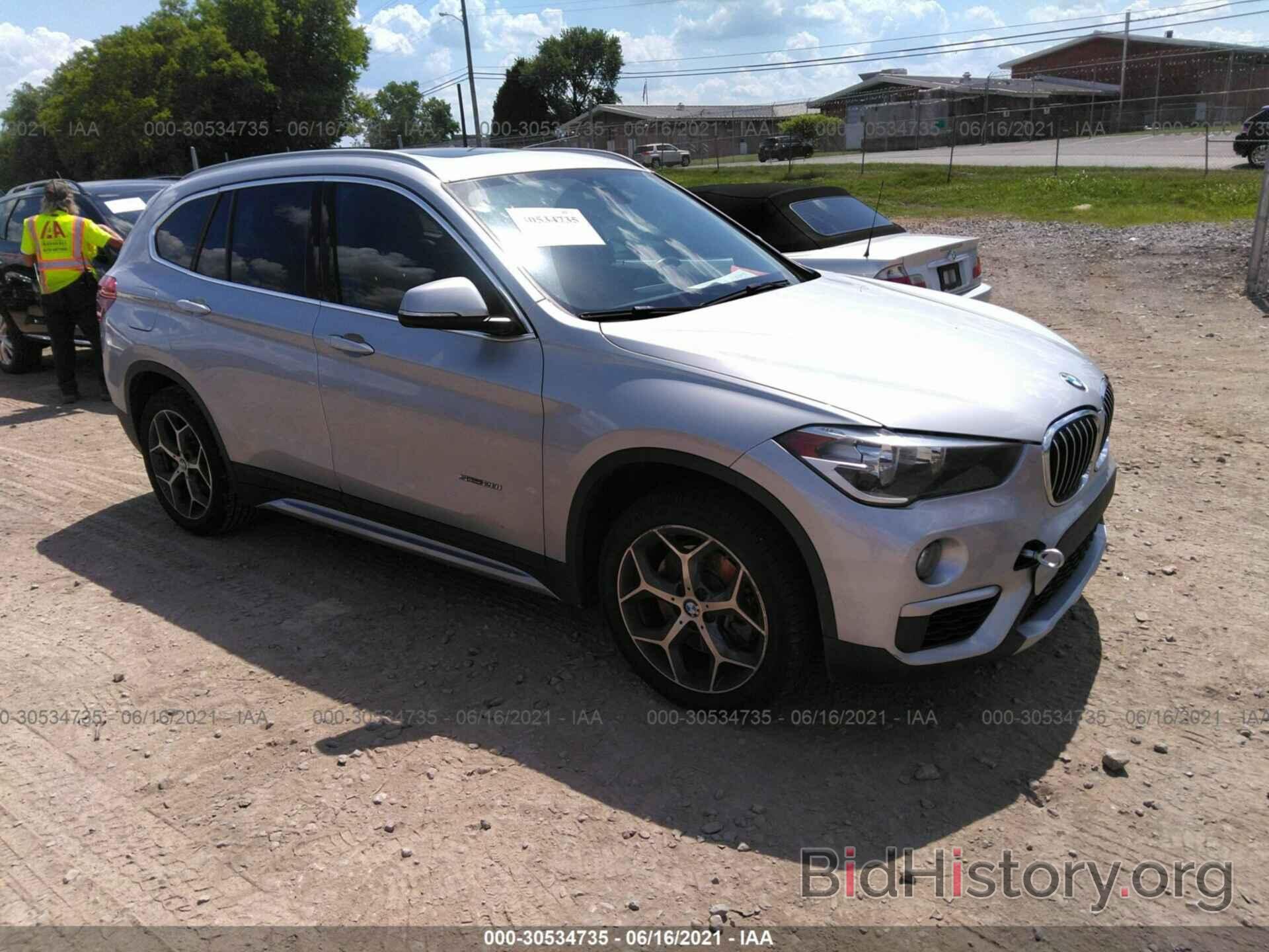 Photo WBXHU7C32J5H40519 - BMW X1 2018