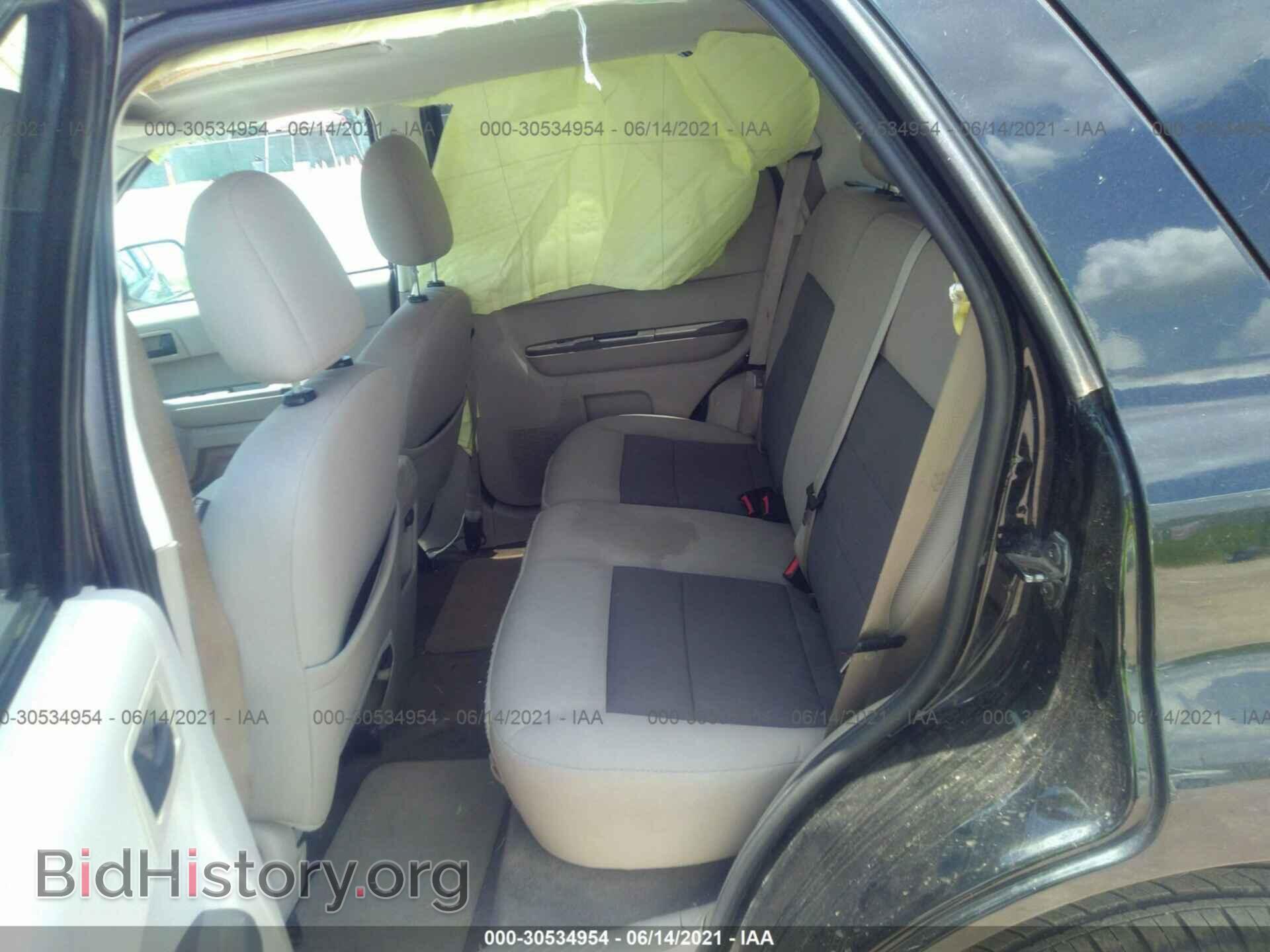 2008 FORD ESCAPE - VIN: 1FMCU03128KD06893 - Фото 8