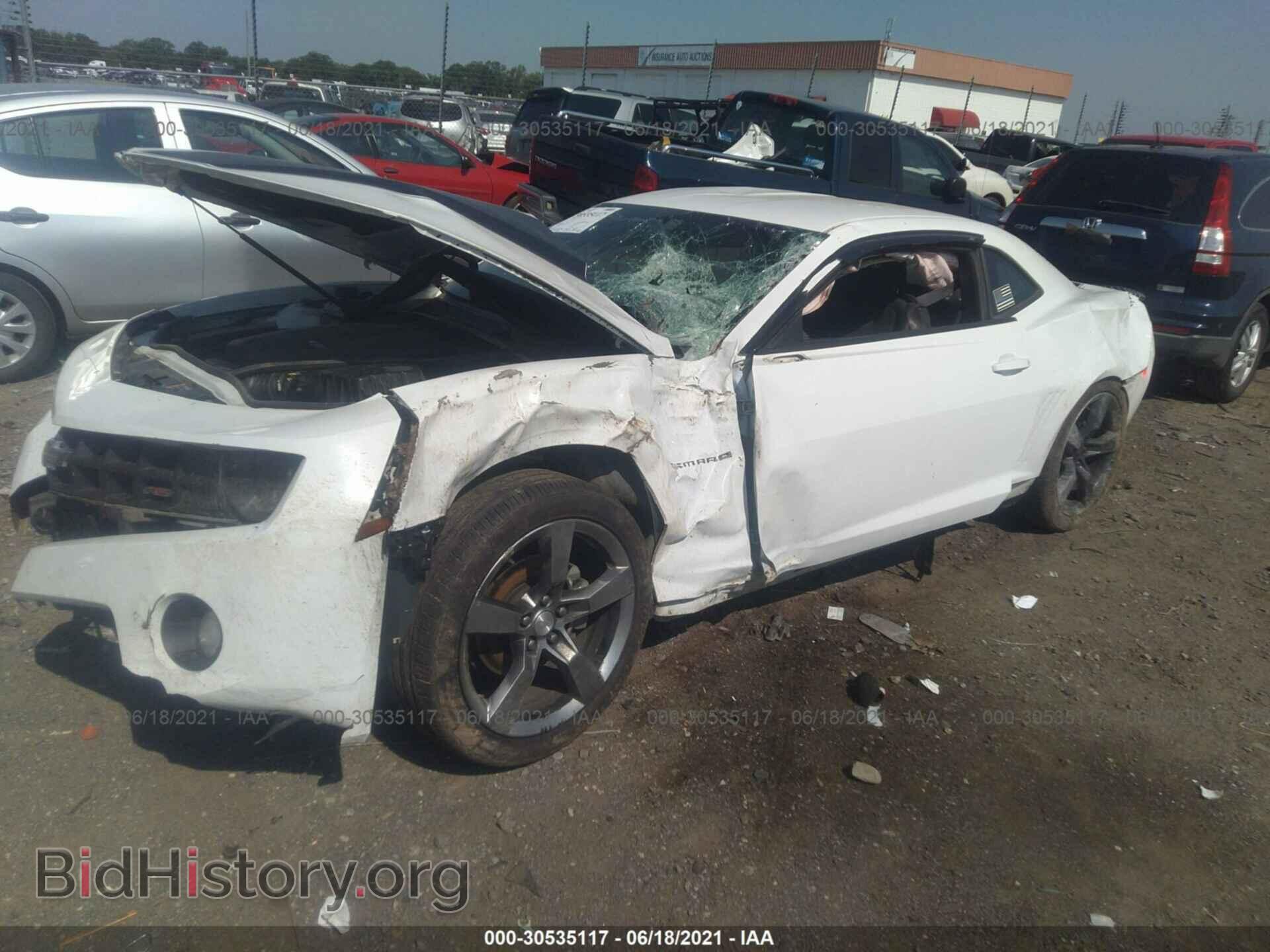 2011 CHEVROLET CAMARO - VIN: 2G1FB1ED8B9152003 - Фото 2
