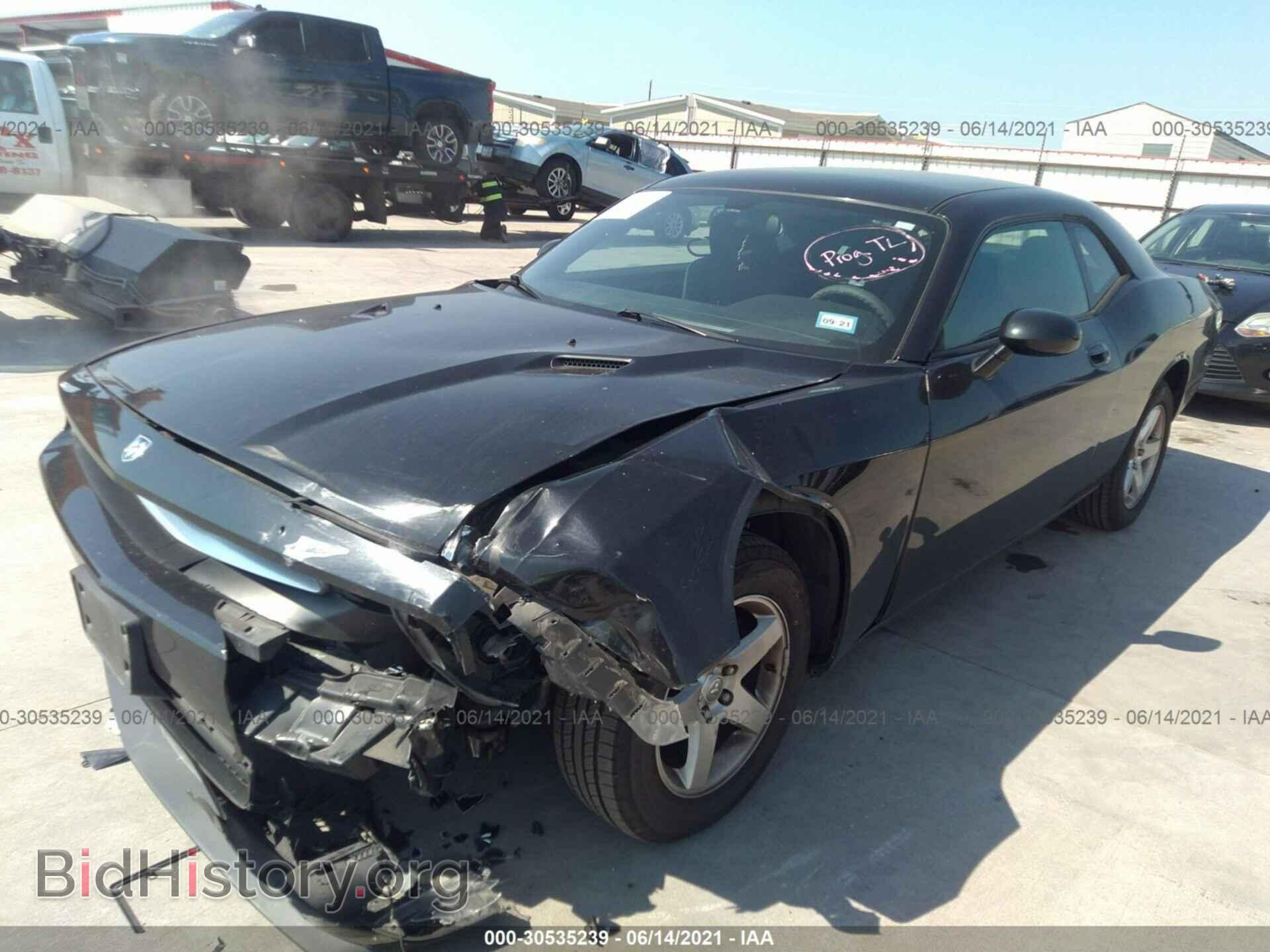 2010 DODGE CHALLENGER - VIN: 2B3CJ4DV6AH305332 - Фото 2