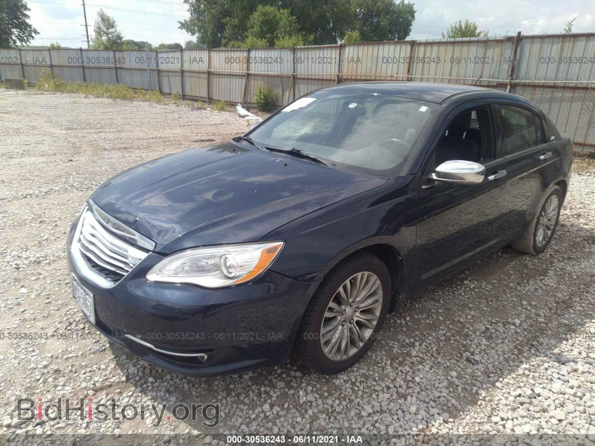 2013 CHRYSLER 200 - VIN: 1C3CCBCG5DN543334 - Photo 2