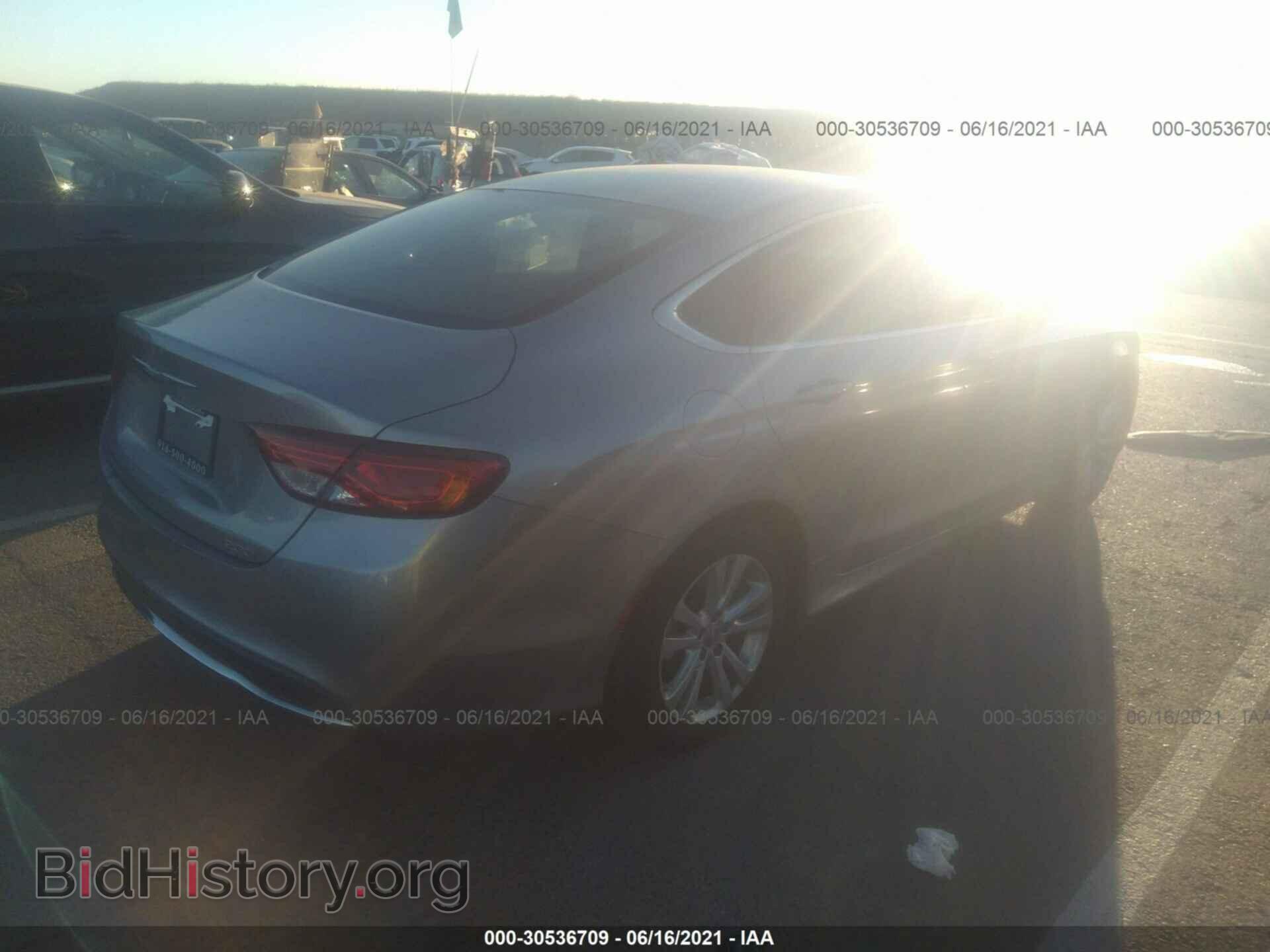 2015 CHRYSLER 200 - VIN: 1C3CCCAB5FN691175 - Фото 4