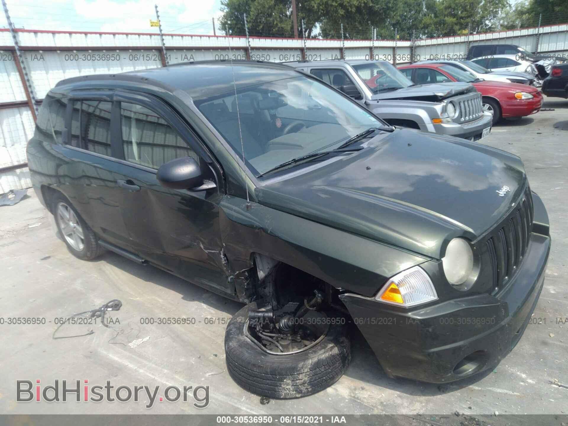 Фотография 1J8FT47W47D131995 - JEEP COMPASS 2007