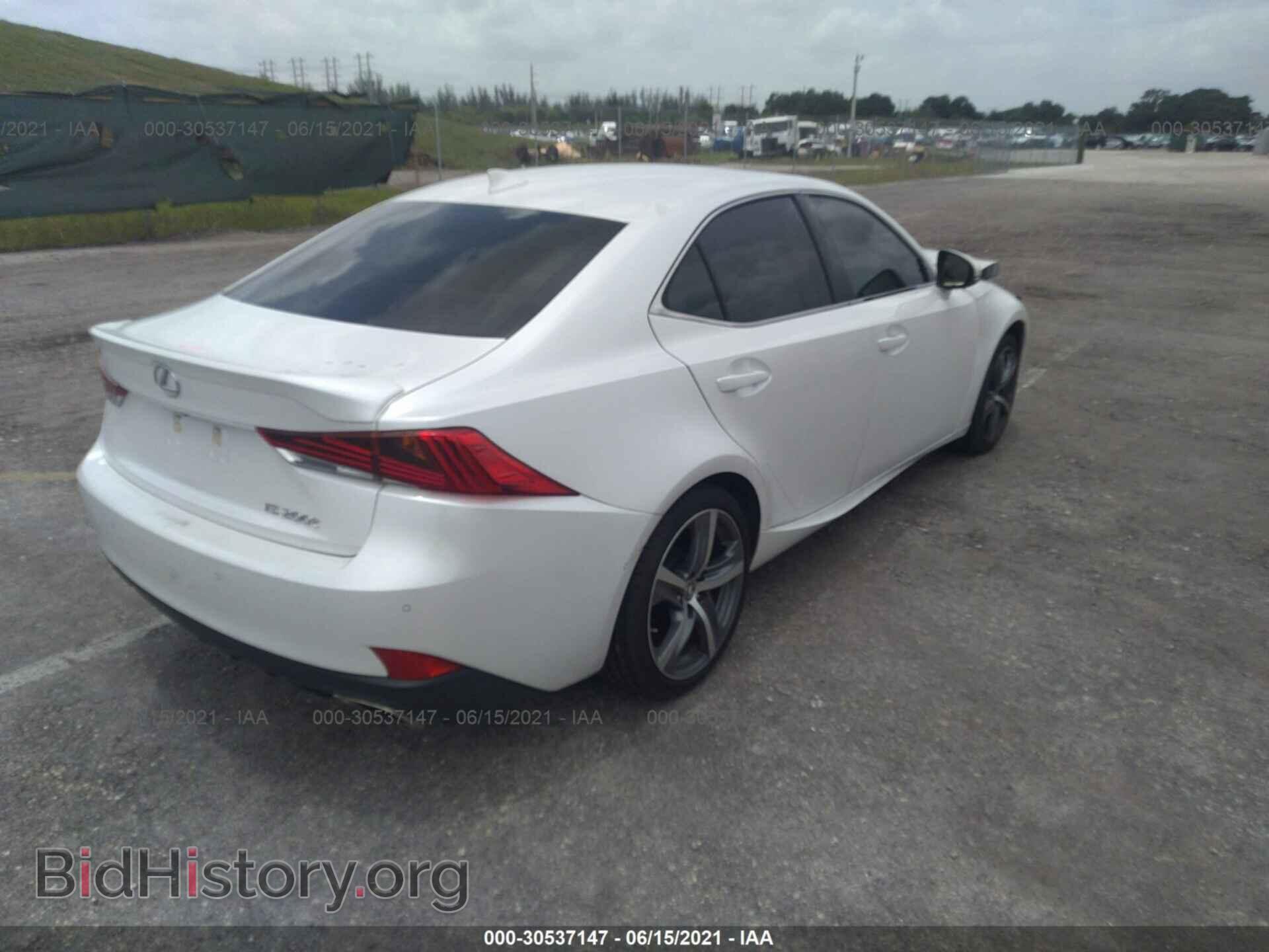 2017 LEXUS IS - VIN: JTHBA1D27H5052634 - Фото 4