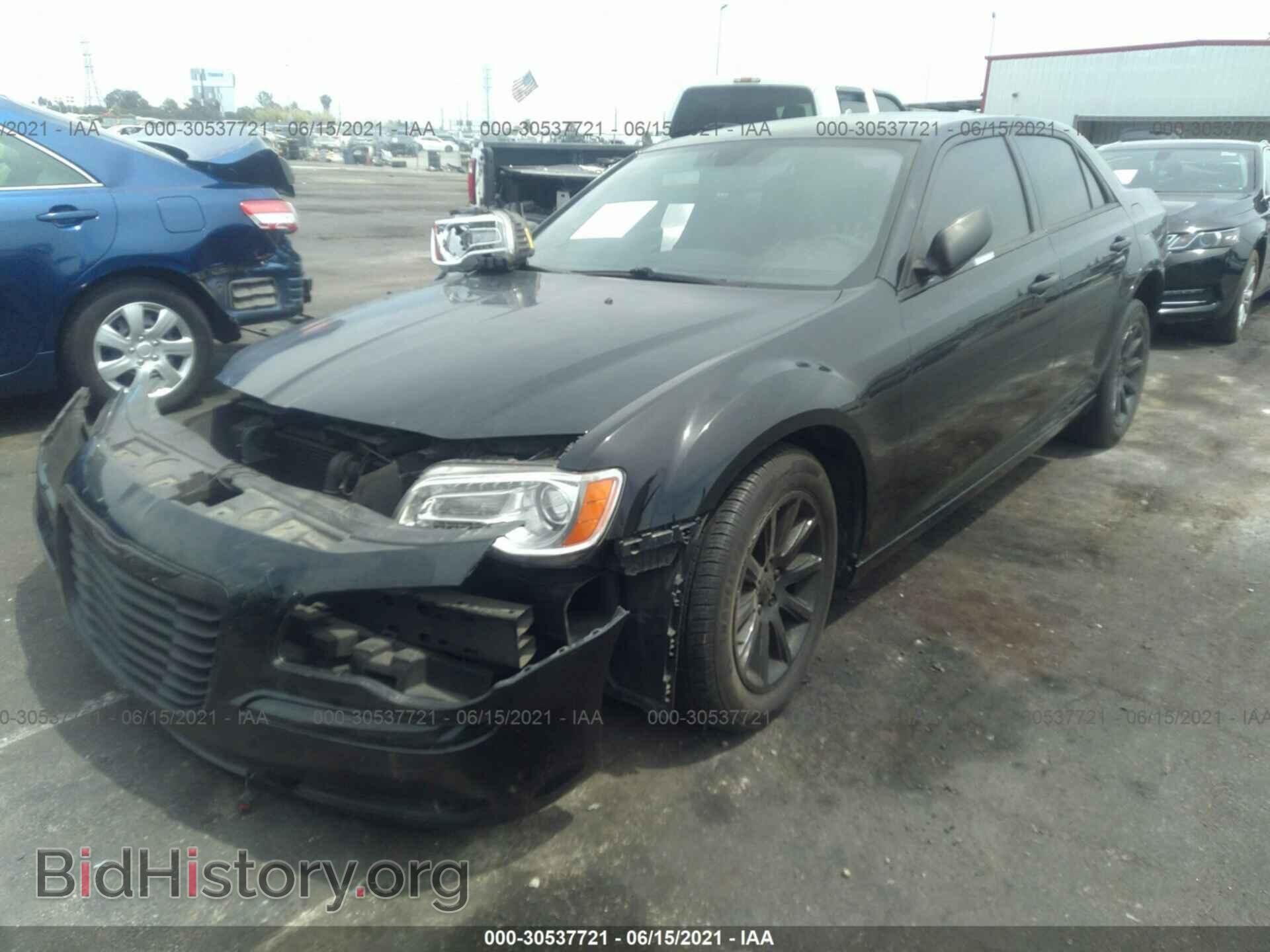 2012 CHRYSLER 300 - VIN: 2C3CCACG1CH289008 - Фото 2