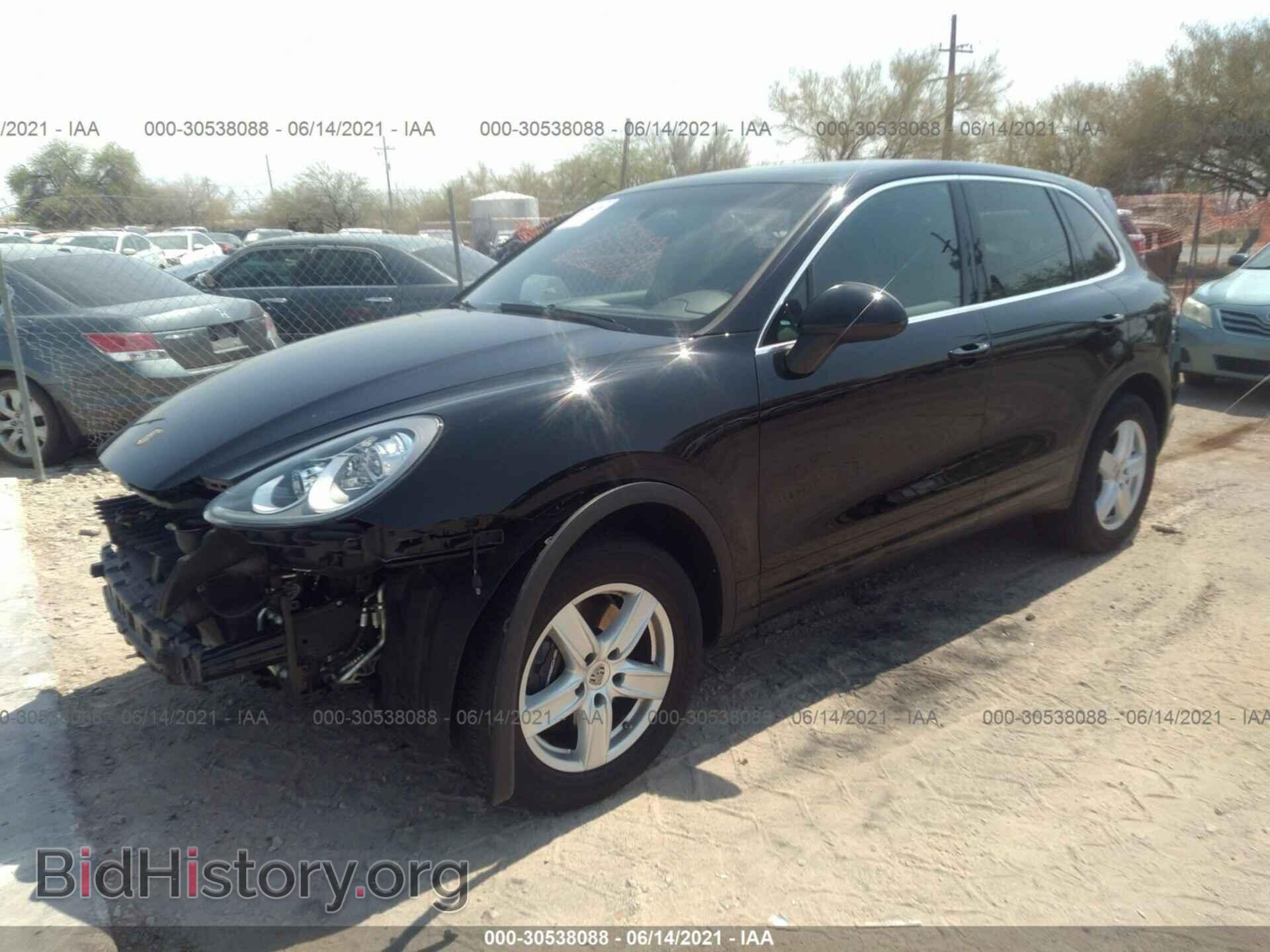 2013 PORSCHE CAYENNE - VIN: WP1AA2A22DLA04616 - Фото 2