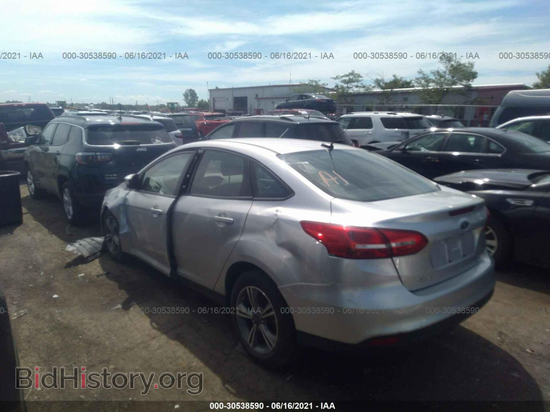 2017 FORD FOCUS - VIN: 1FADP3FE7HL260106 - Фото 3
